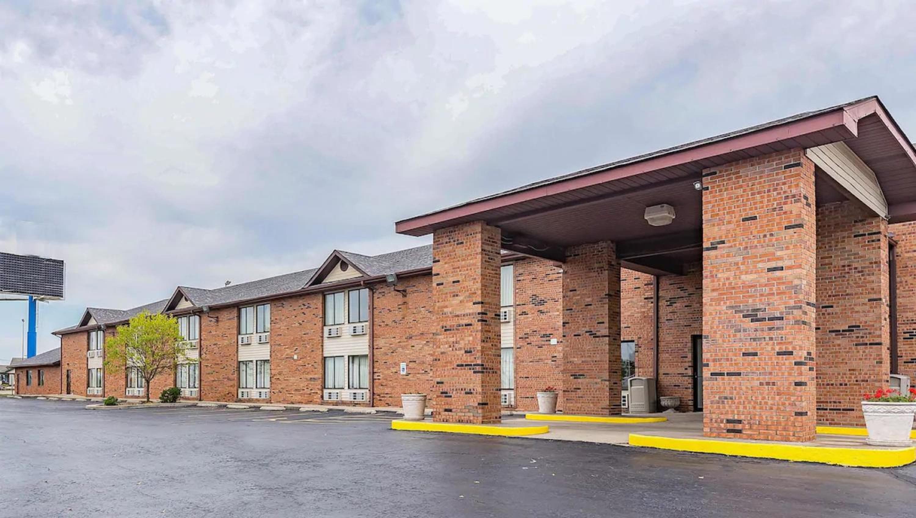Red Lion Inn & Suites Saint Louis