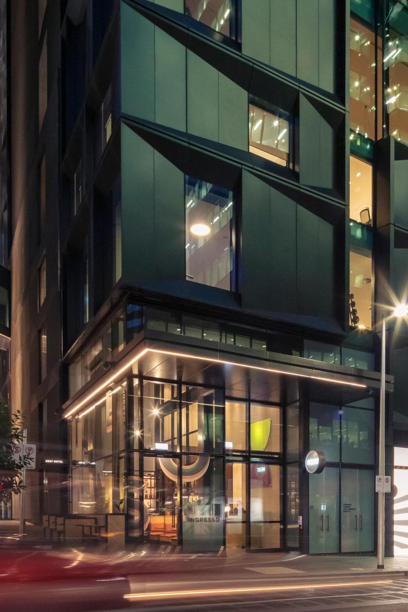 Next Hotel Melbourne, Curio Collection by Hilton
