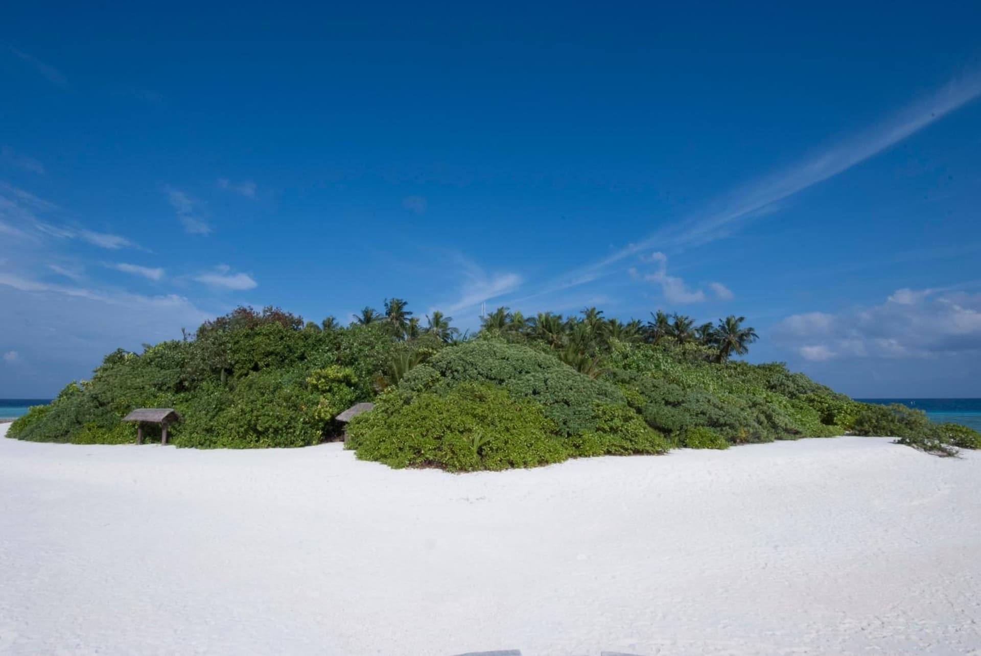 Makunudu Island- An Intimate Hideaway - Book from 30 August 2026 - Stay 7 Nights or More and Enjoy 30 Percent Off Shared Roundtrip Speedboat and Spa - Vali