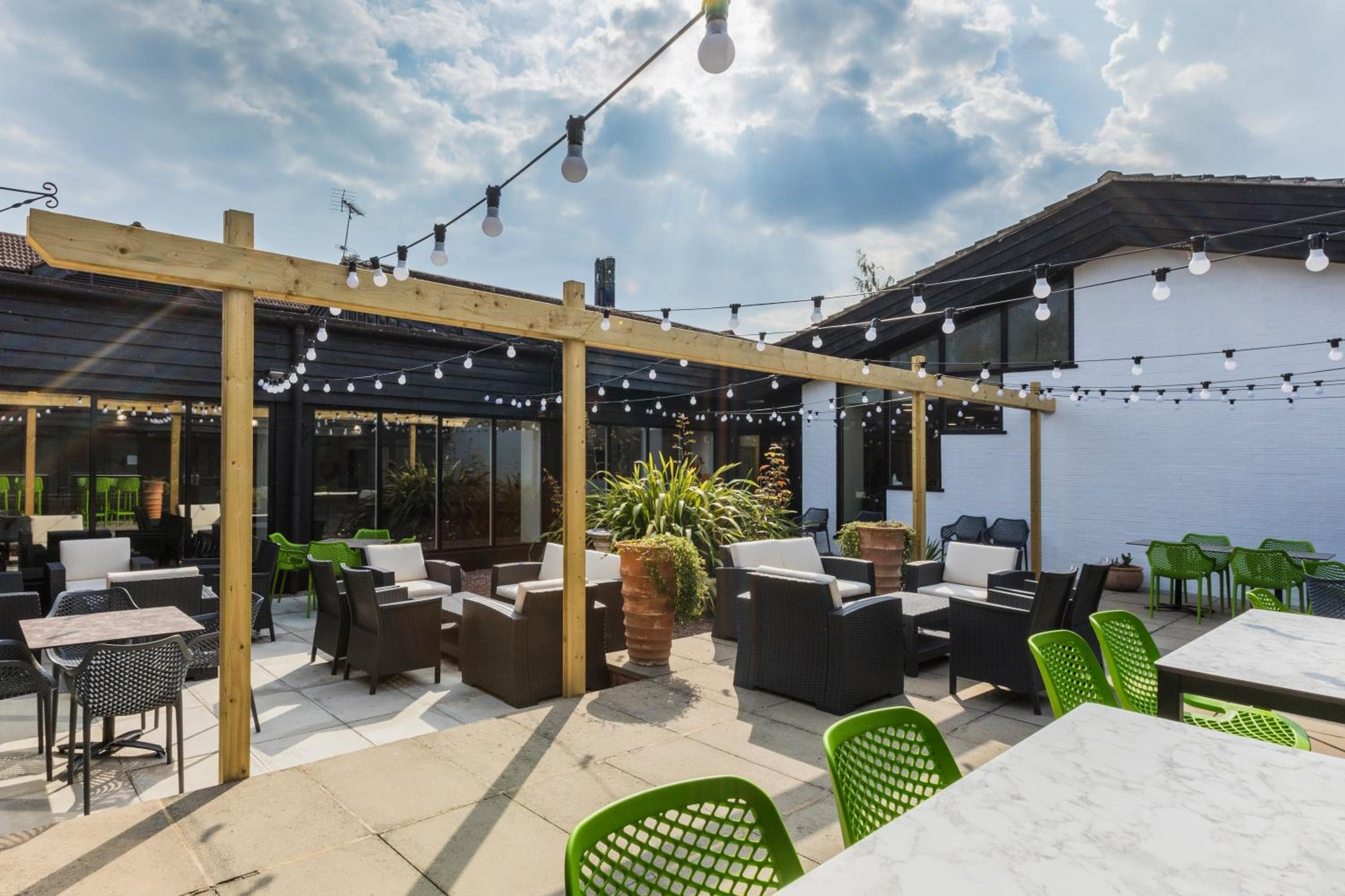 Holiday Inn Cambridge by IHG