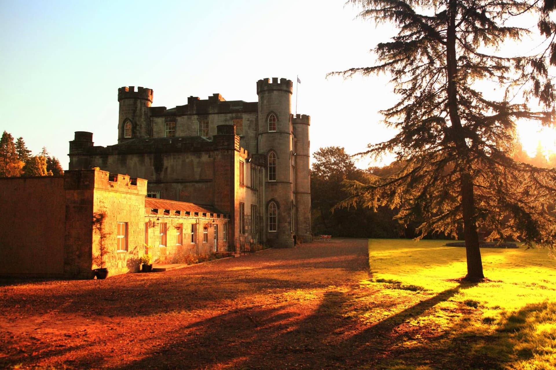 Melville Castle Hotel