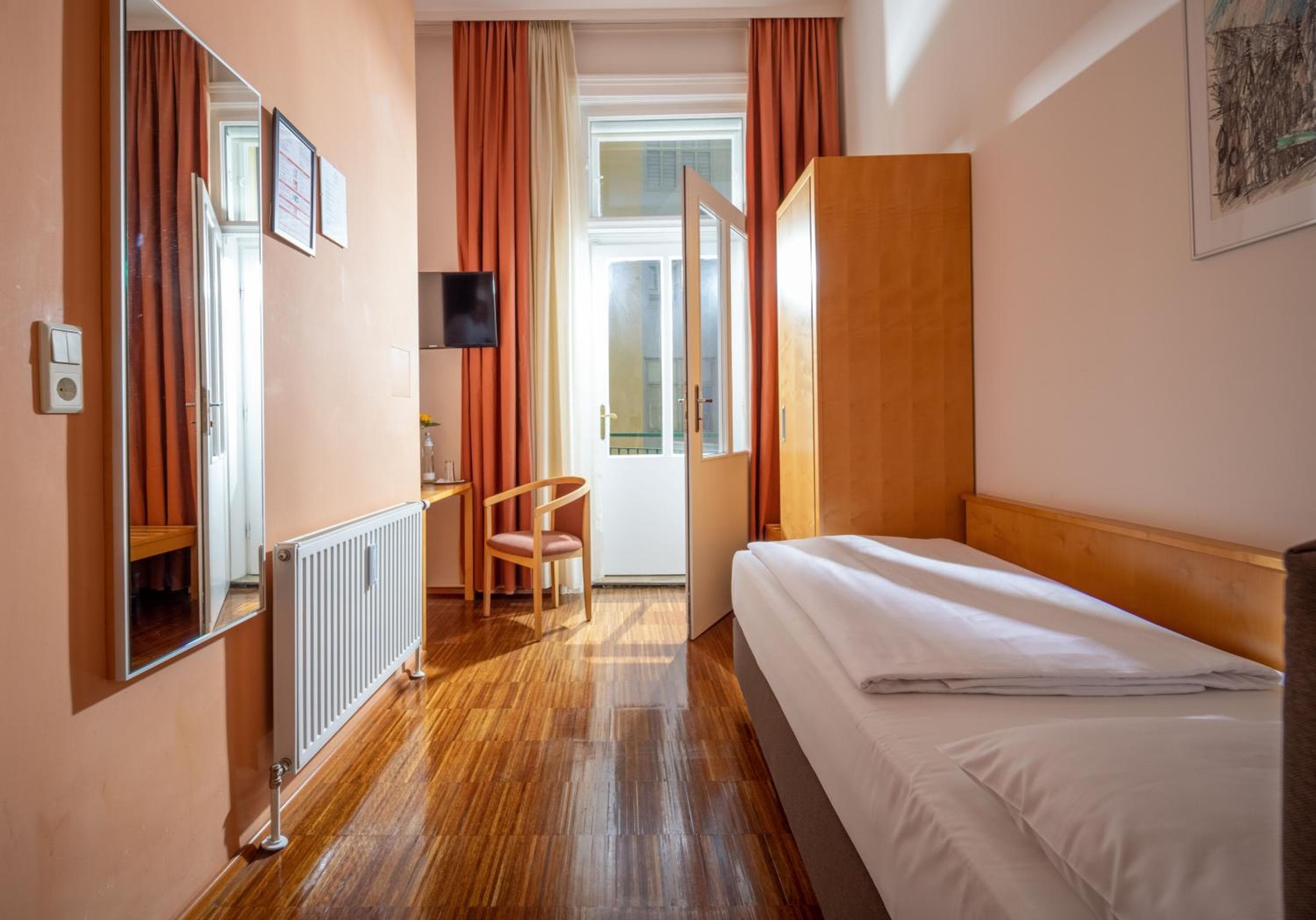 Hotel Post Wien