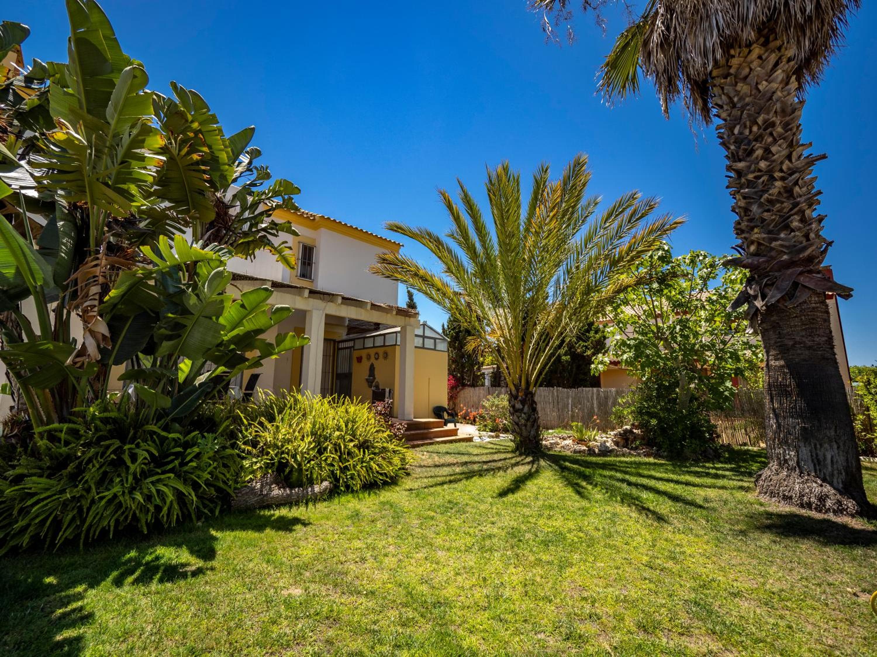 Chalet Sol y Mar by Ĥ