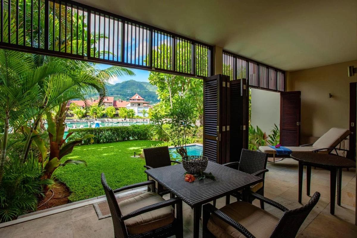 3 bedrooms house at Mahe 100 m away from the beach with sea view private pool and enclosed garden