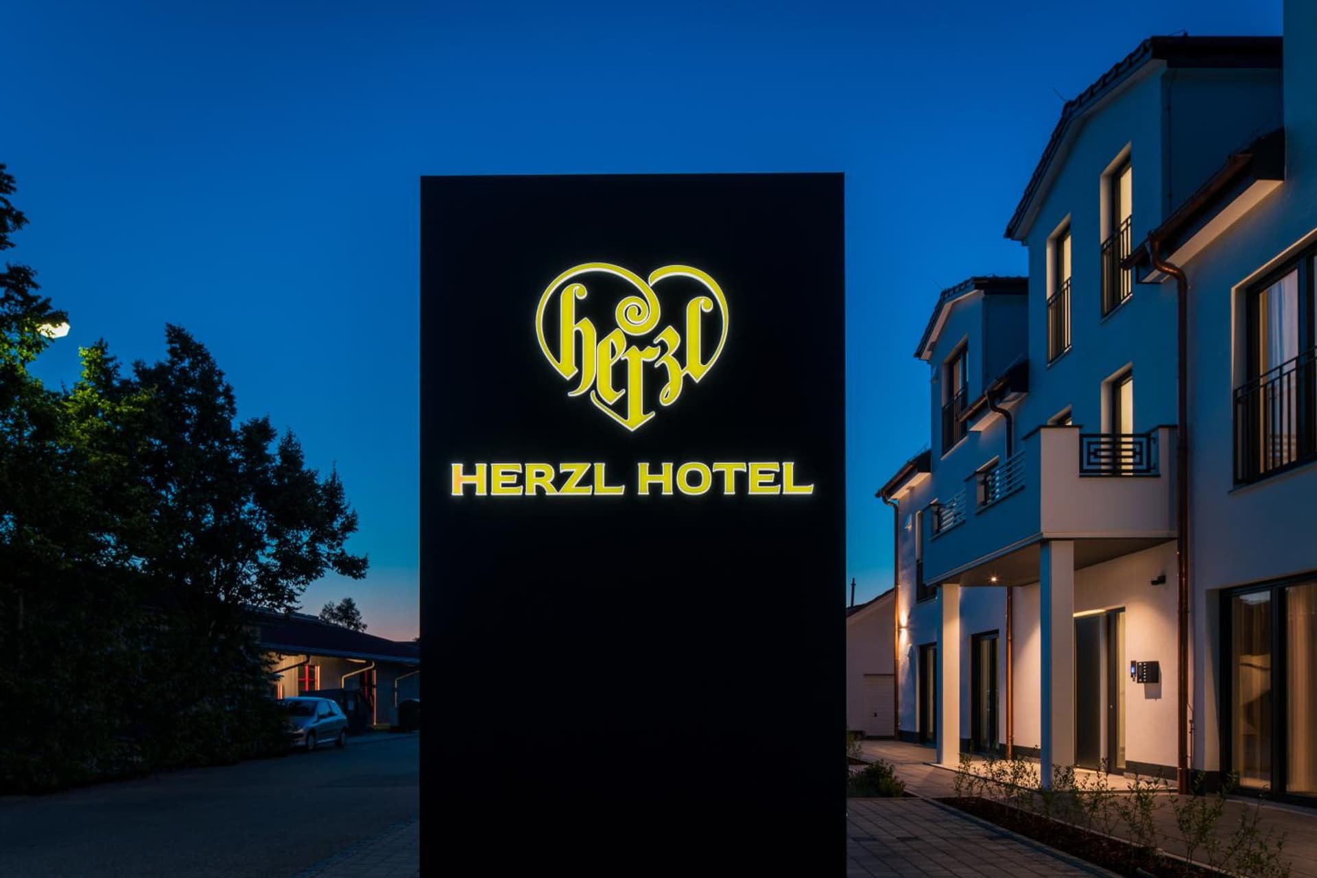 Herzl Hotel bei Erding