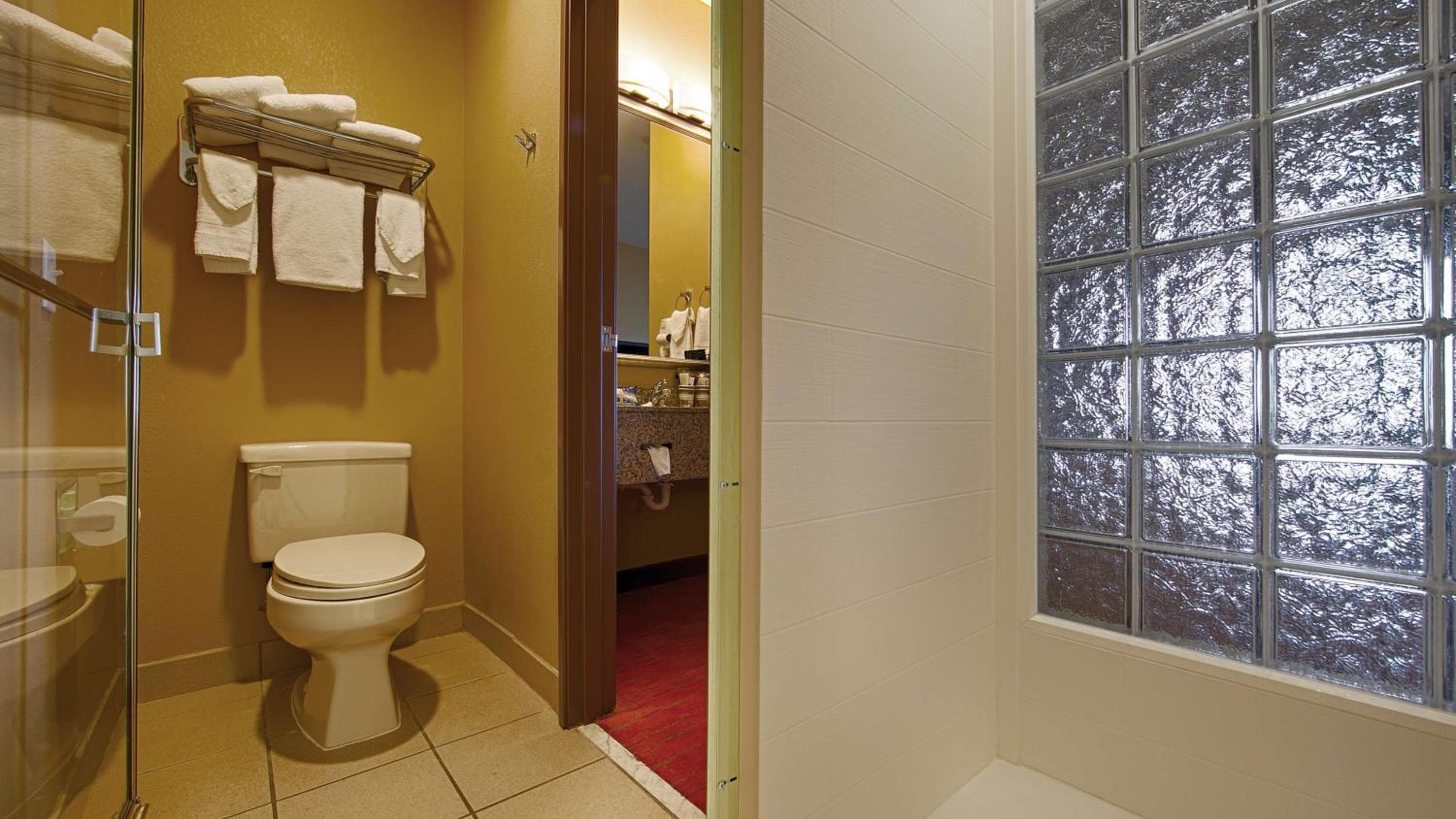 Best Western Plus Tulsa Woodland Hills Hotel and Suites