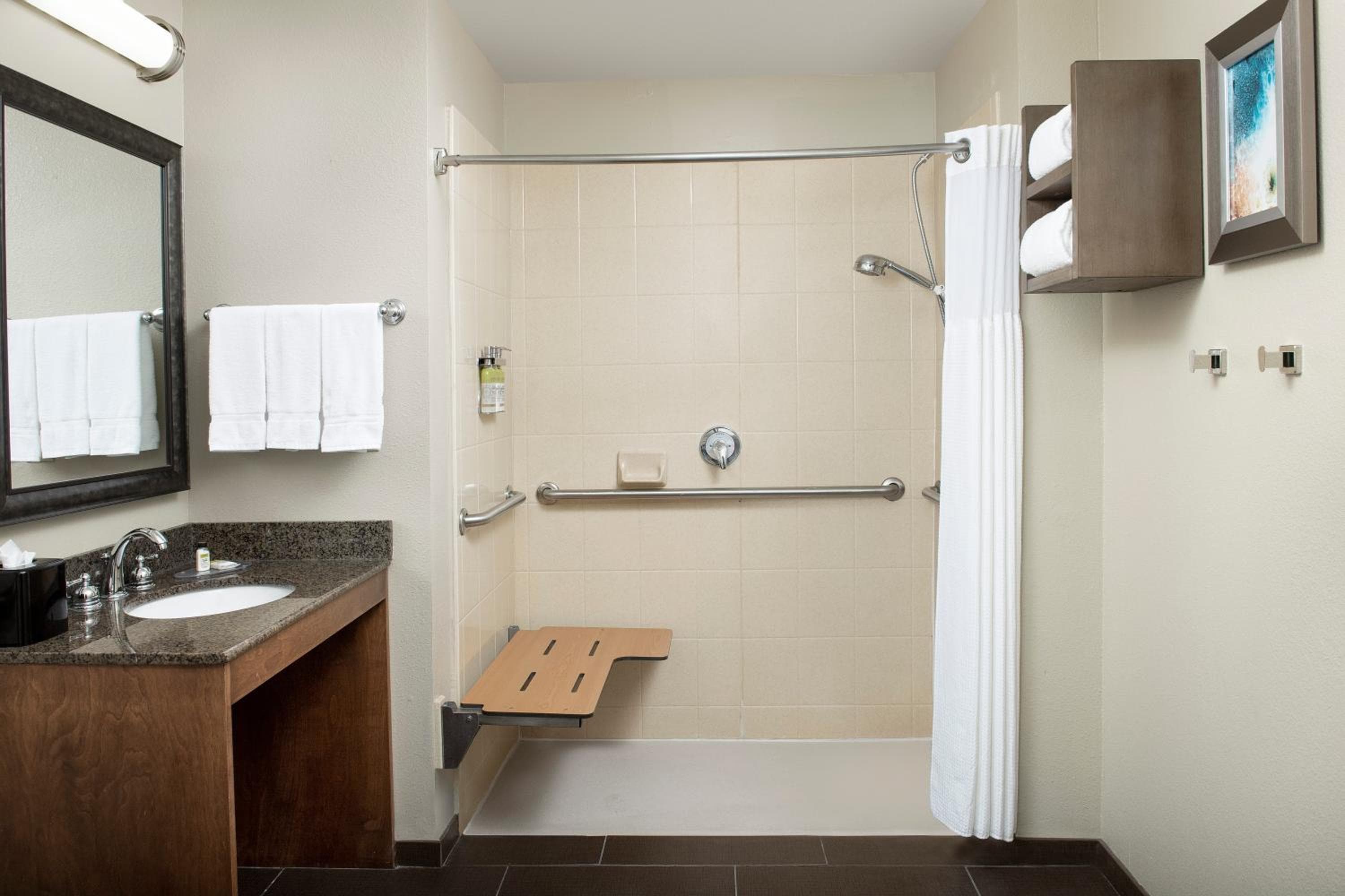 Staybridge Suites Greenville I-85 Woodruff Road by IHG