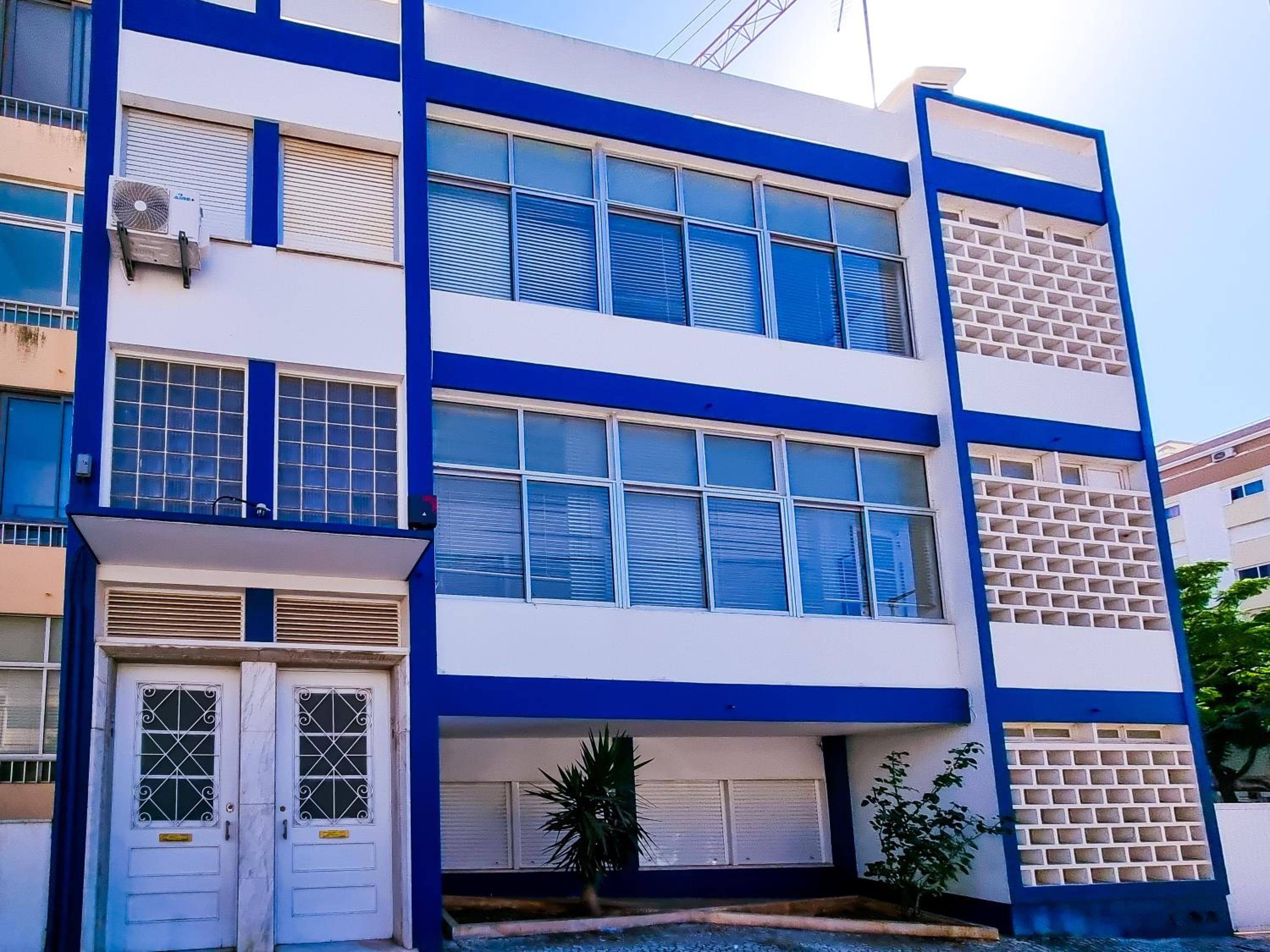 FLH Loulé Balcony Family Apartment