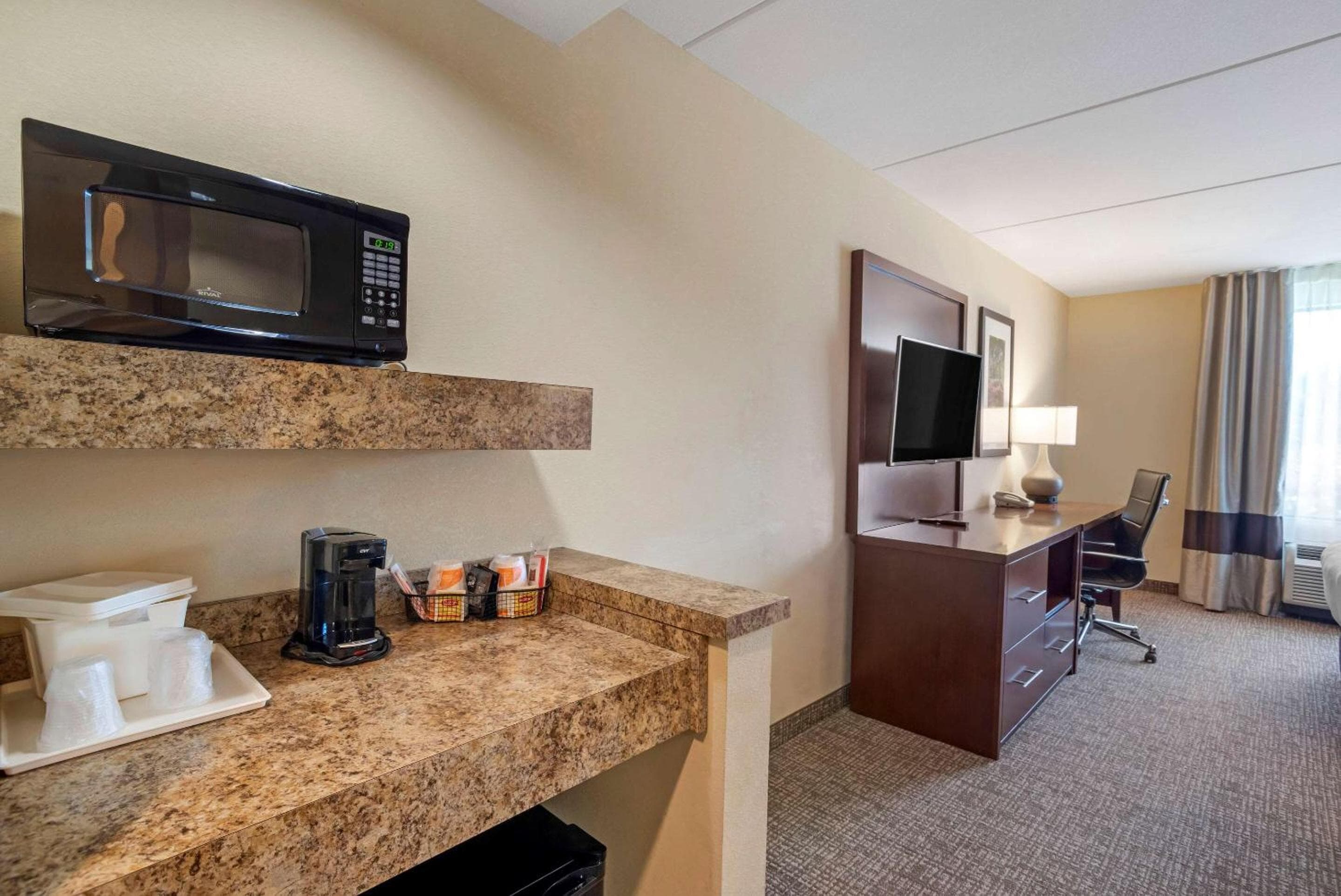 Comfort Suites Fredericksburg North