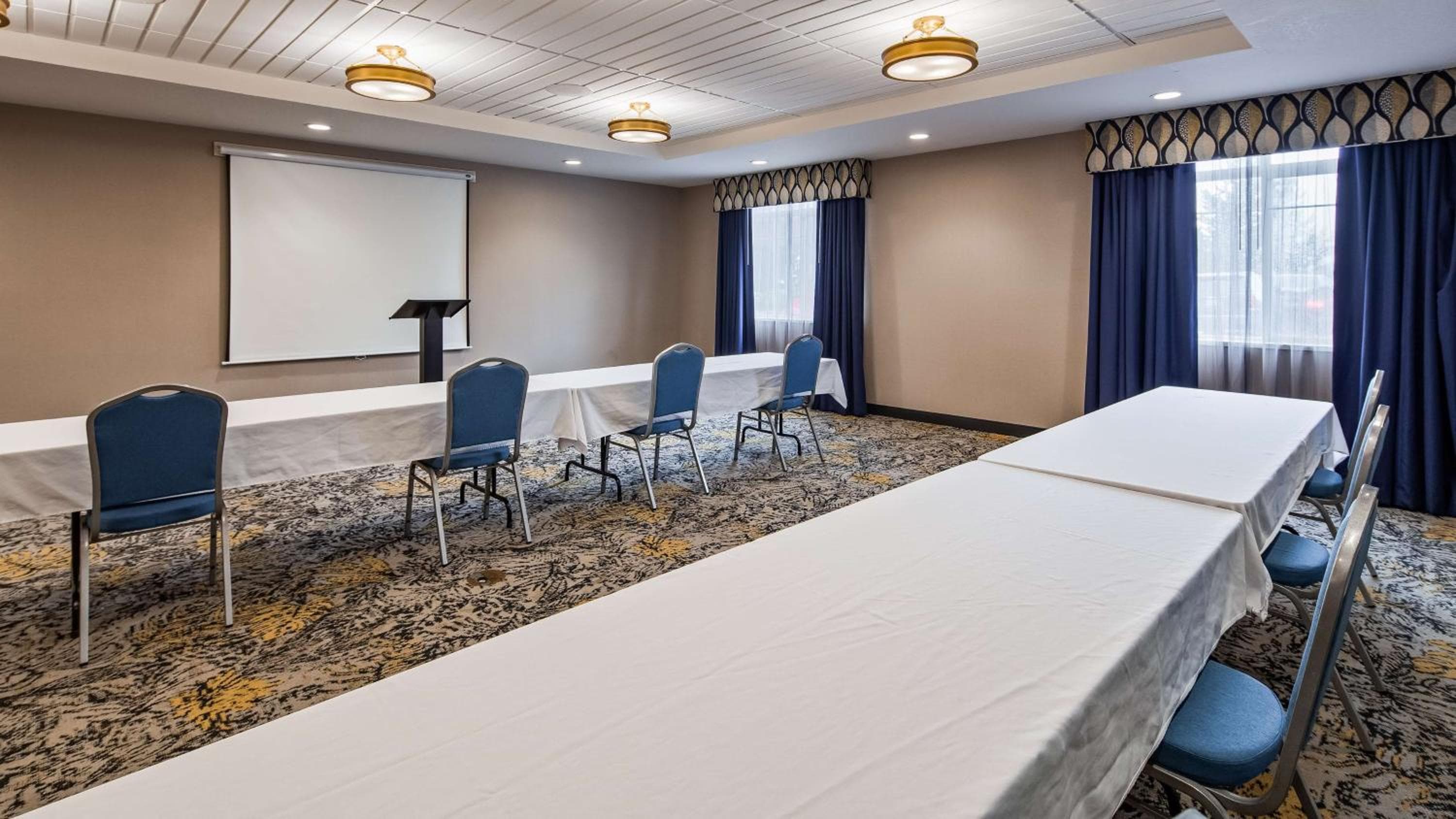 Best Western Plus Grant Creek Inn