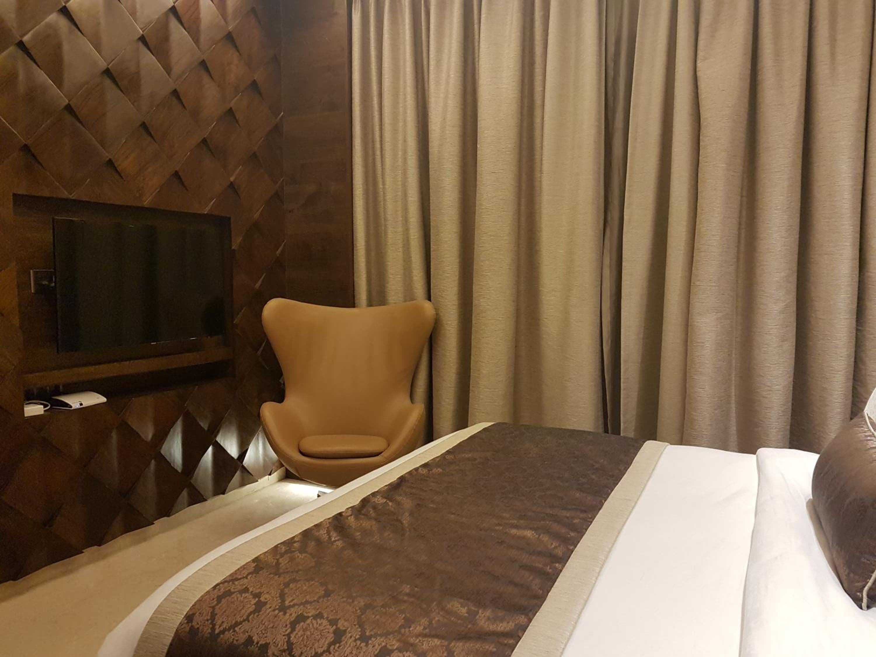 Goldfinch Hotel Mumbai