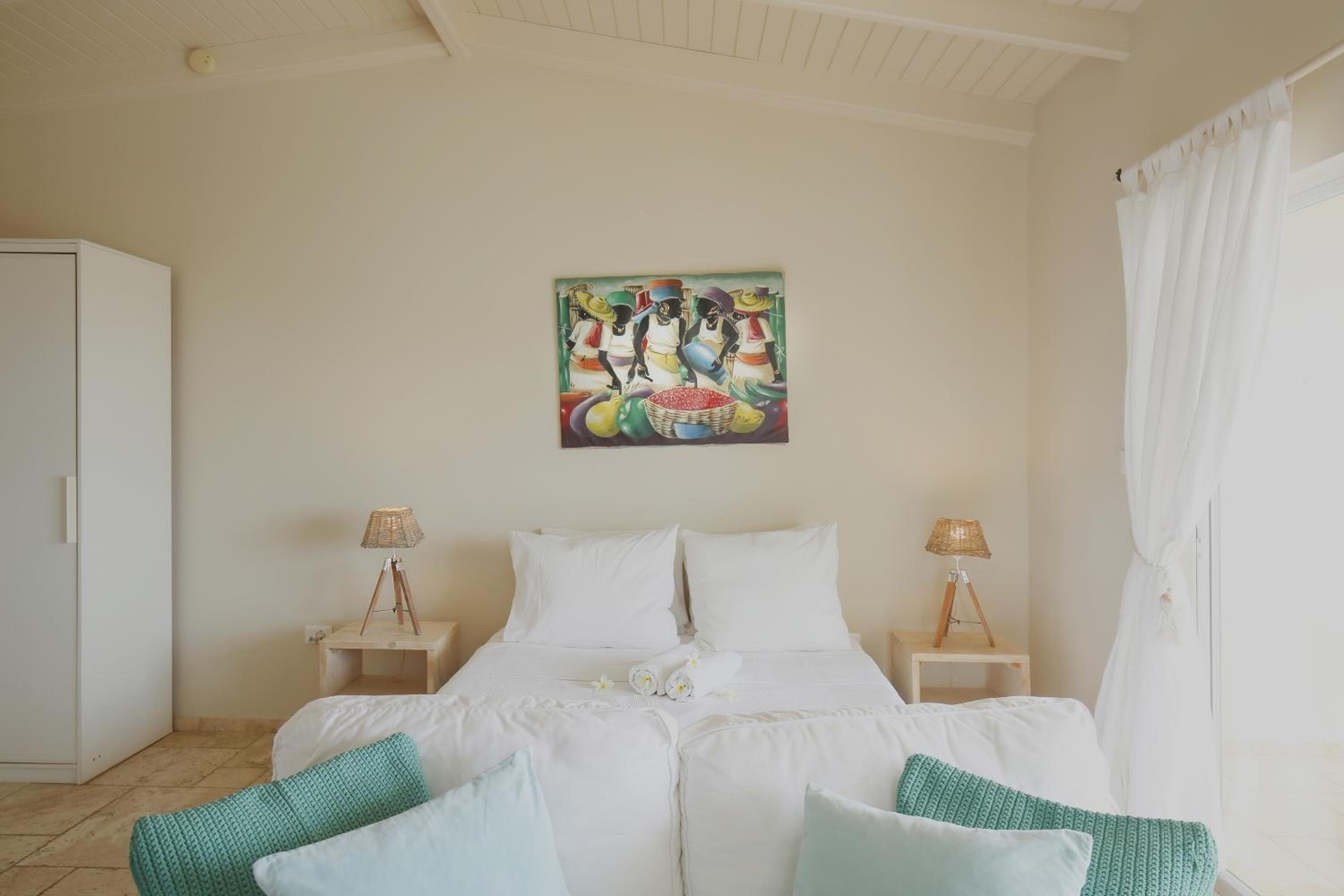 Ocean Breeze Boutique Hotel & Marina