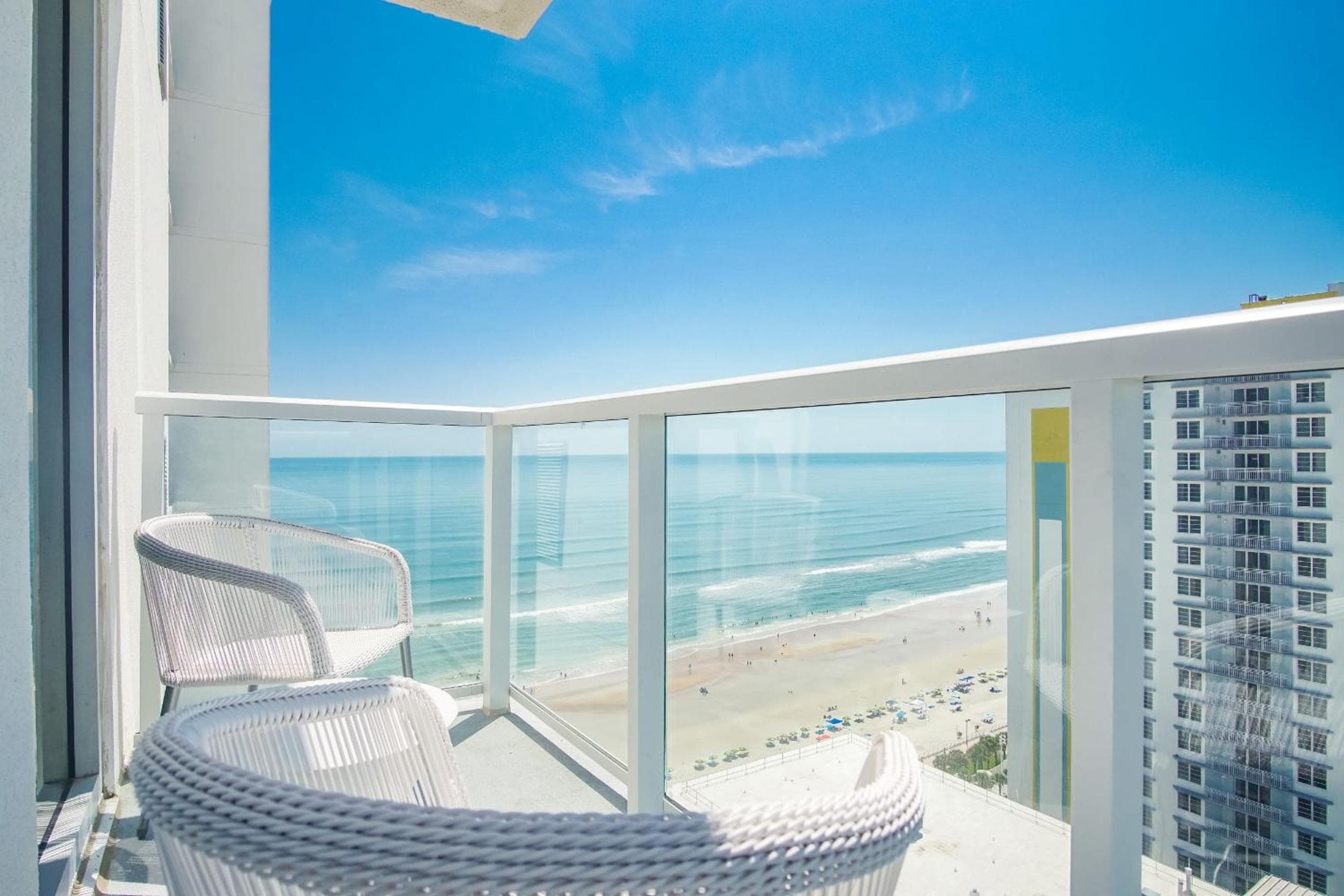 Daytona Grande Oceanfront Resort