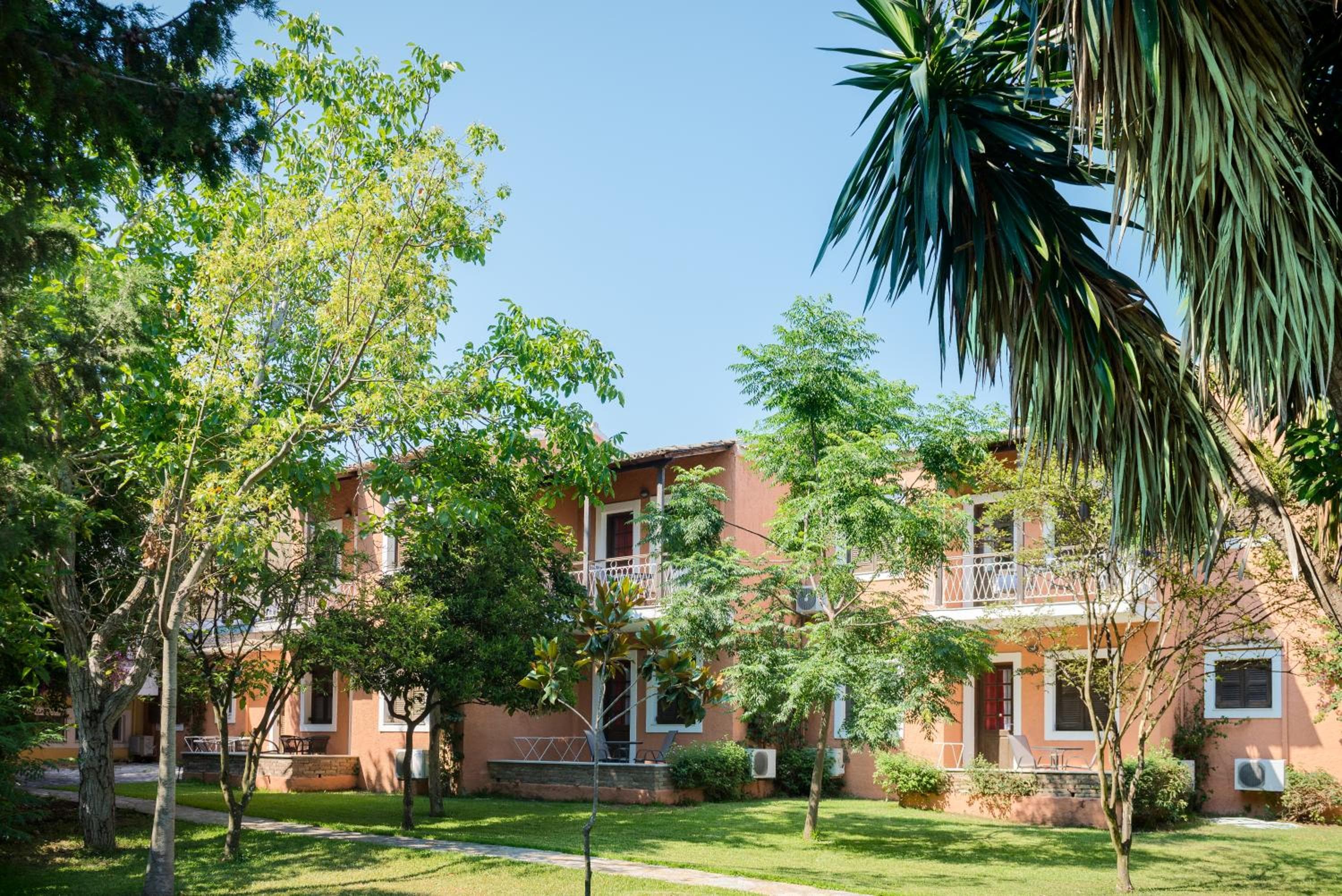 Folies Corfu Town Hotel Apartments