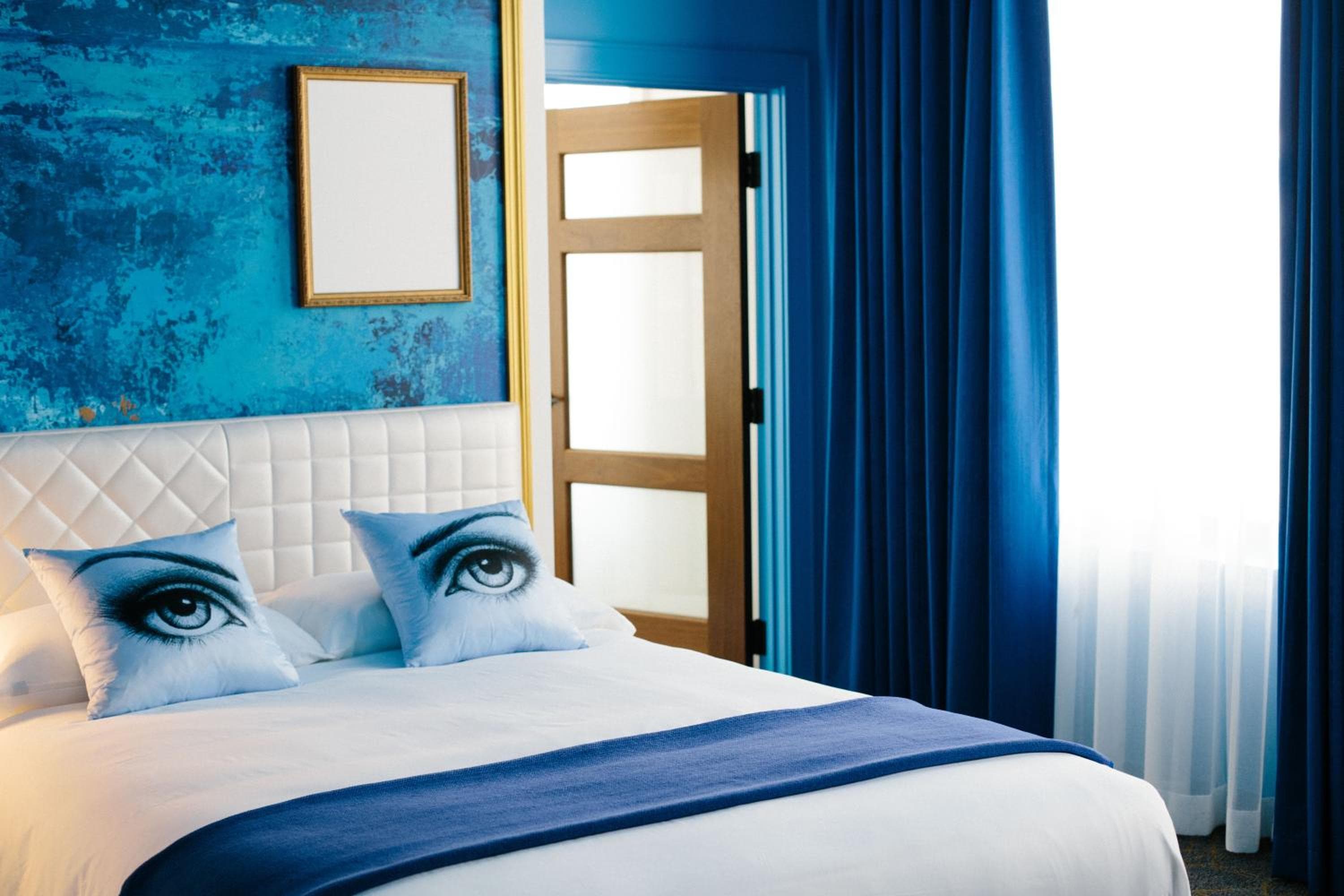 Angad Arts Hotel St Louis, Tapestry Collection by Hilton