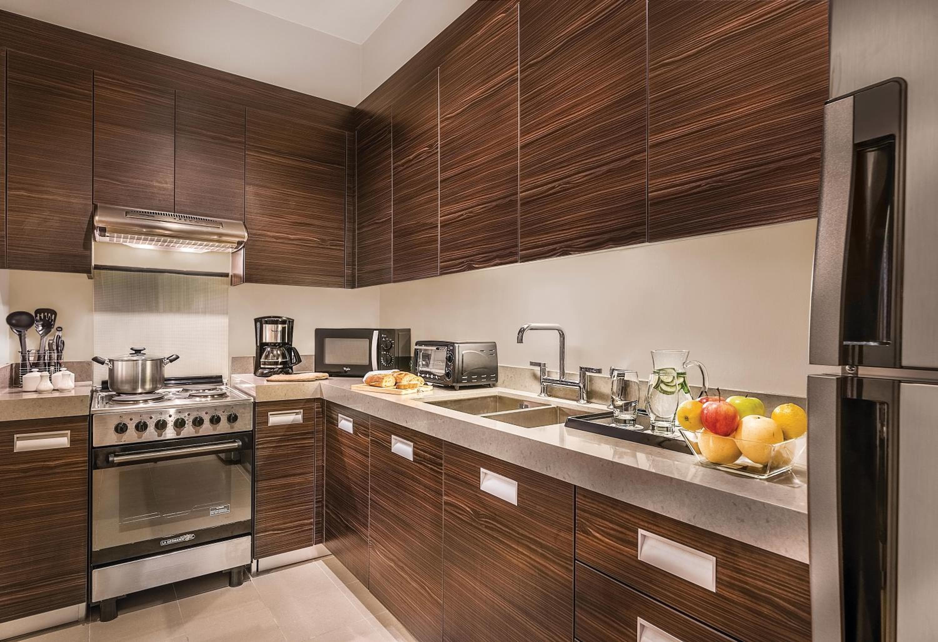 Aruga Apartments by Rockwell Makati
