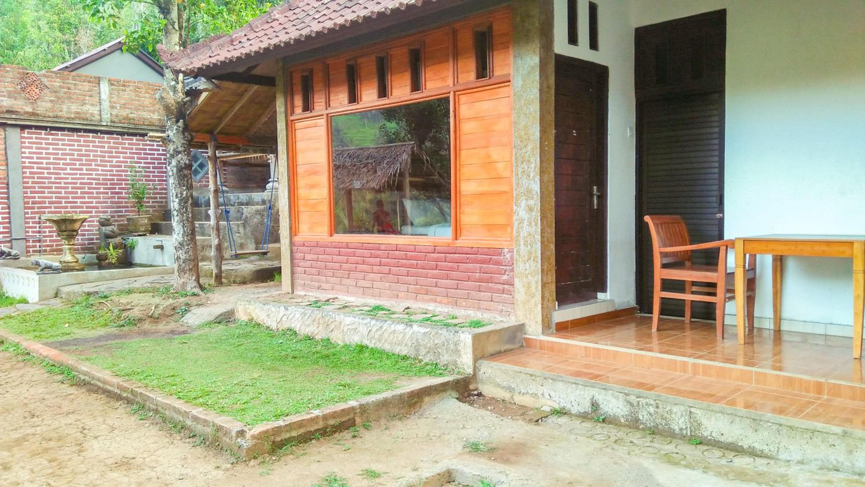 Buda's Homestay Lemukih