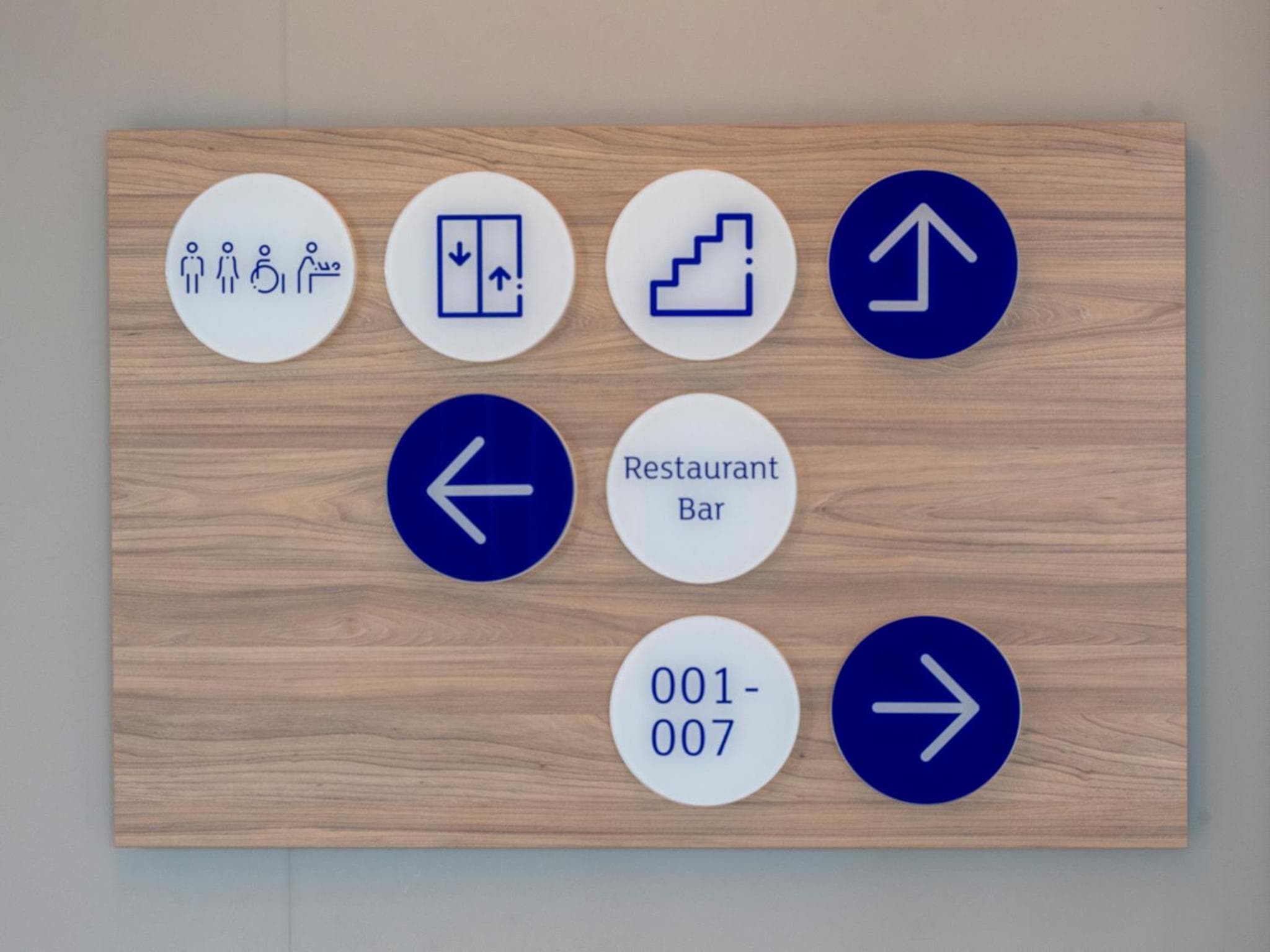 Holiday Inn Express Düsseldorf - Hauptbahnhof by IHG