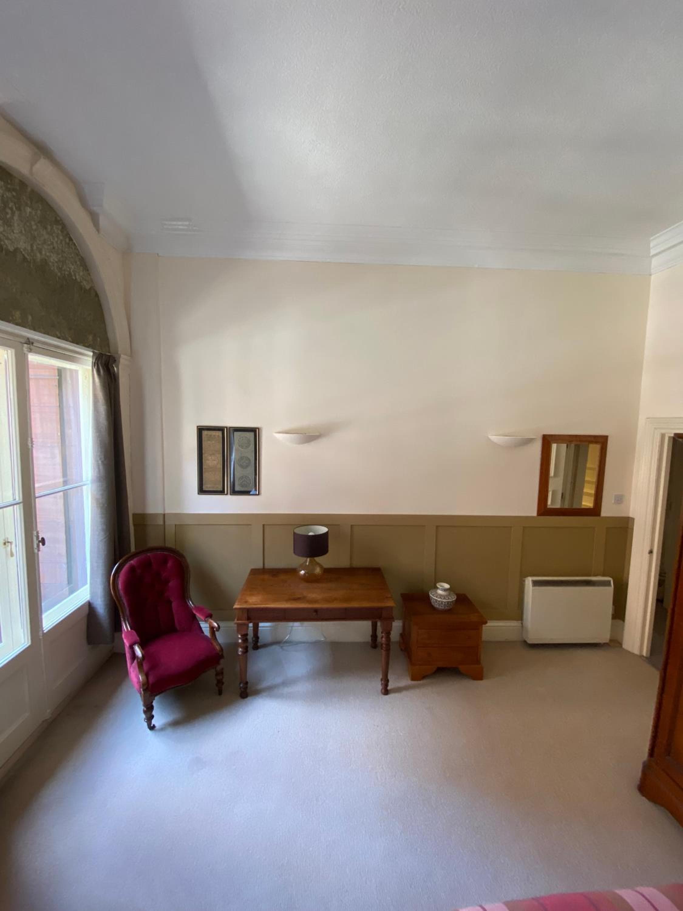 West George Street Apartment