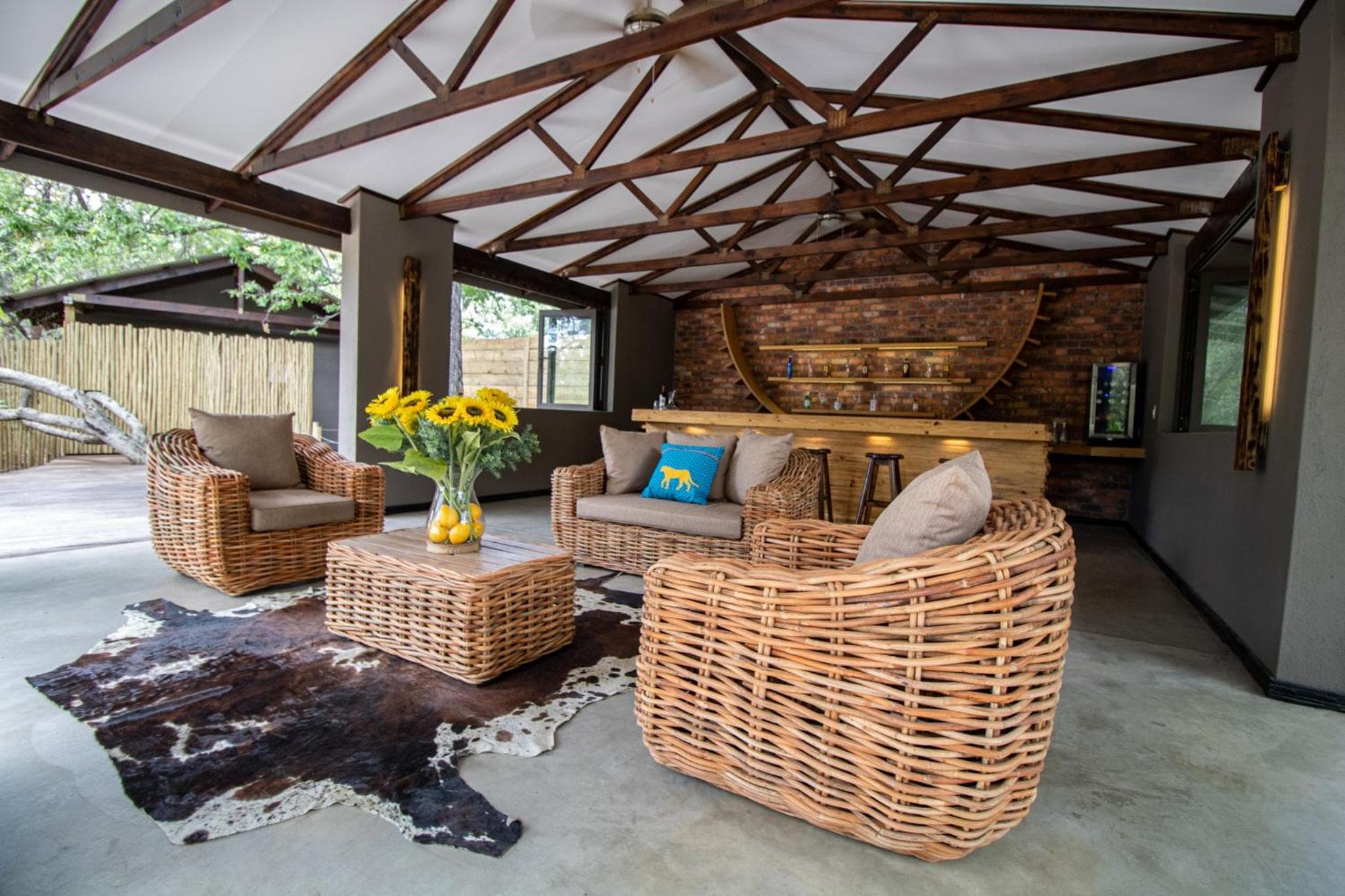 Little Africa Safari Lodge