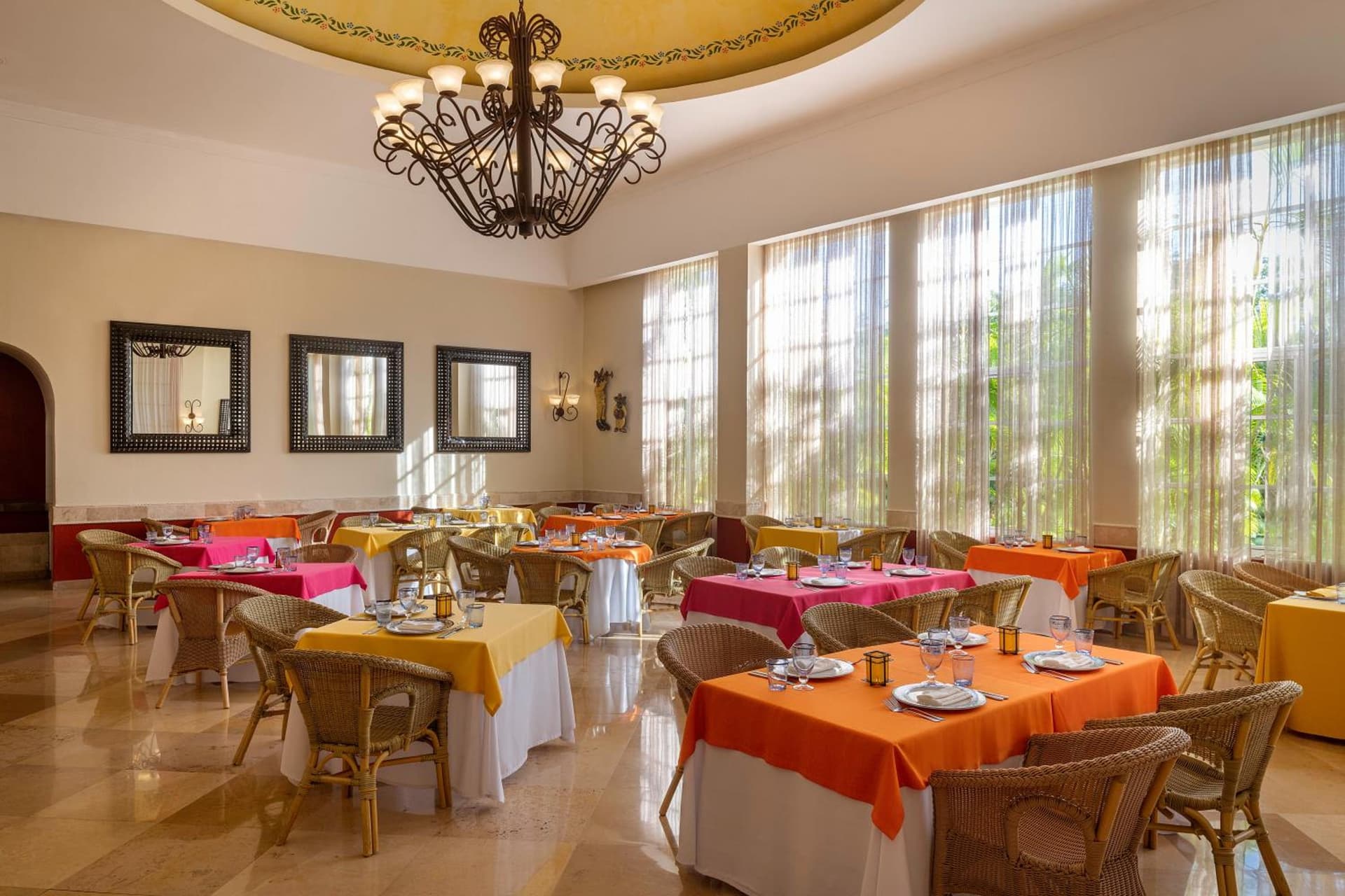 dining