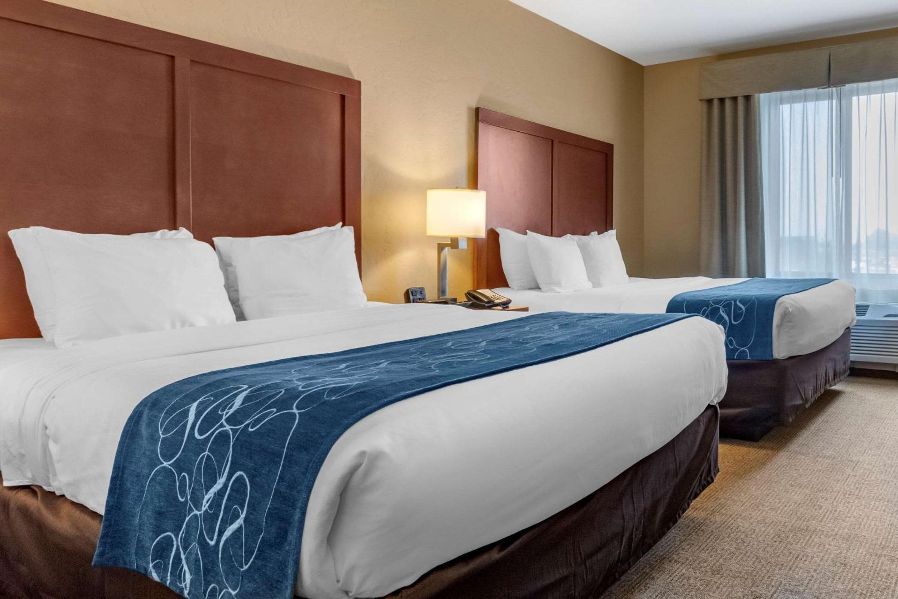 Comfort Suites Airport-University