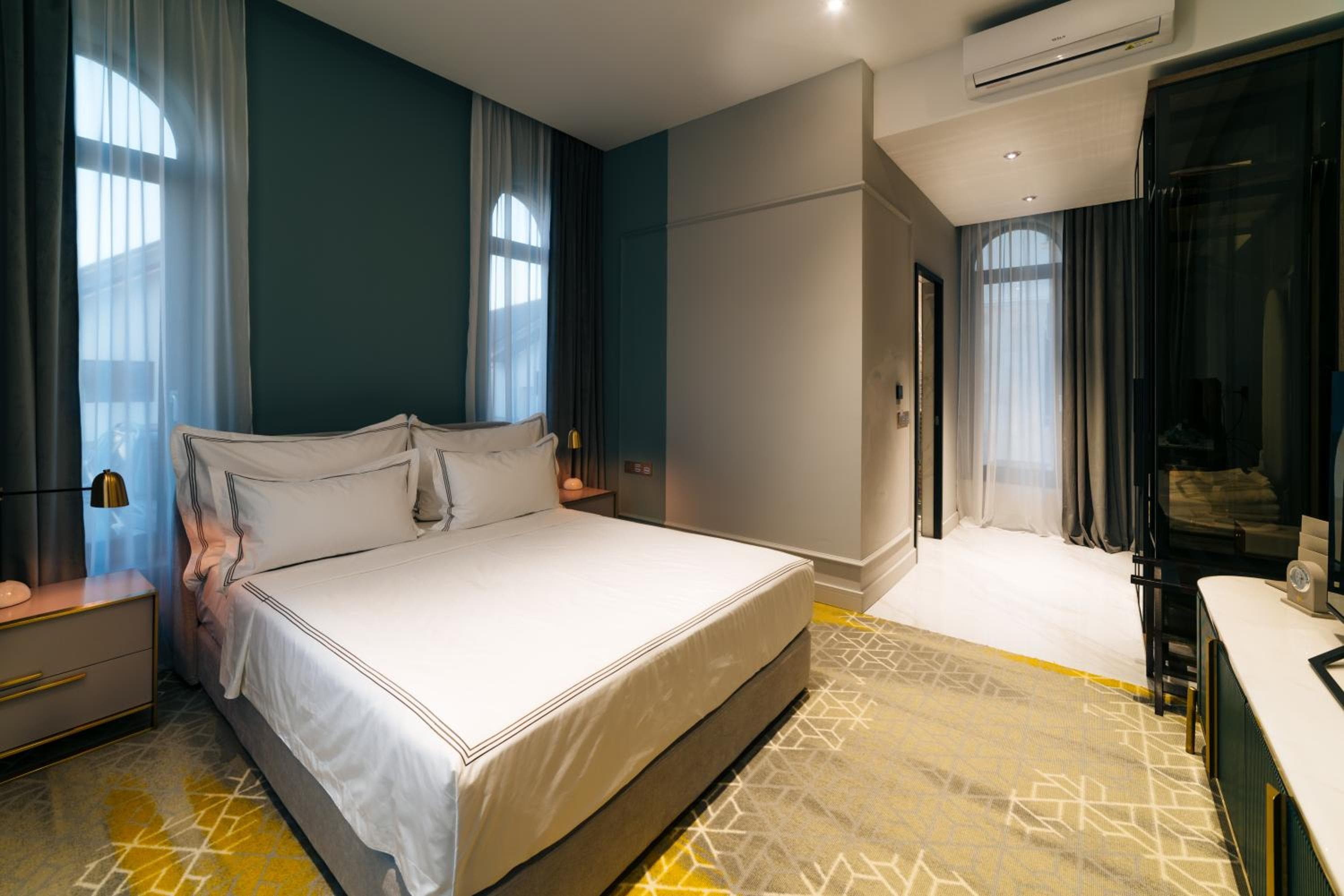 ARN Boutique Hotel