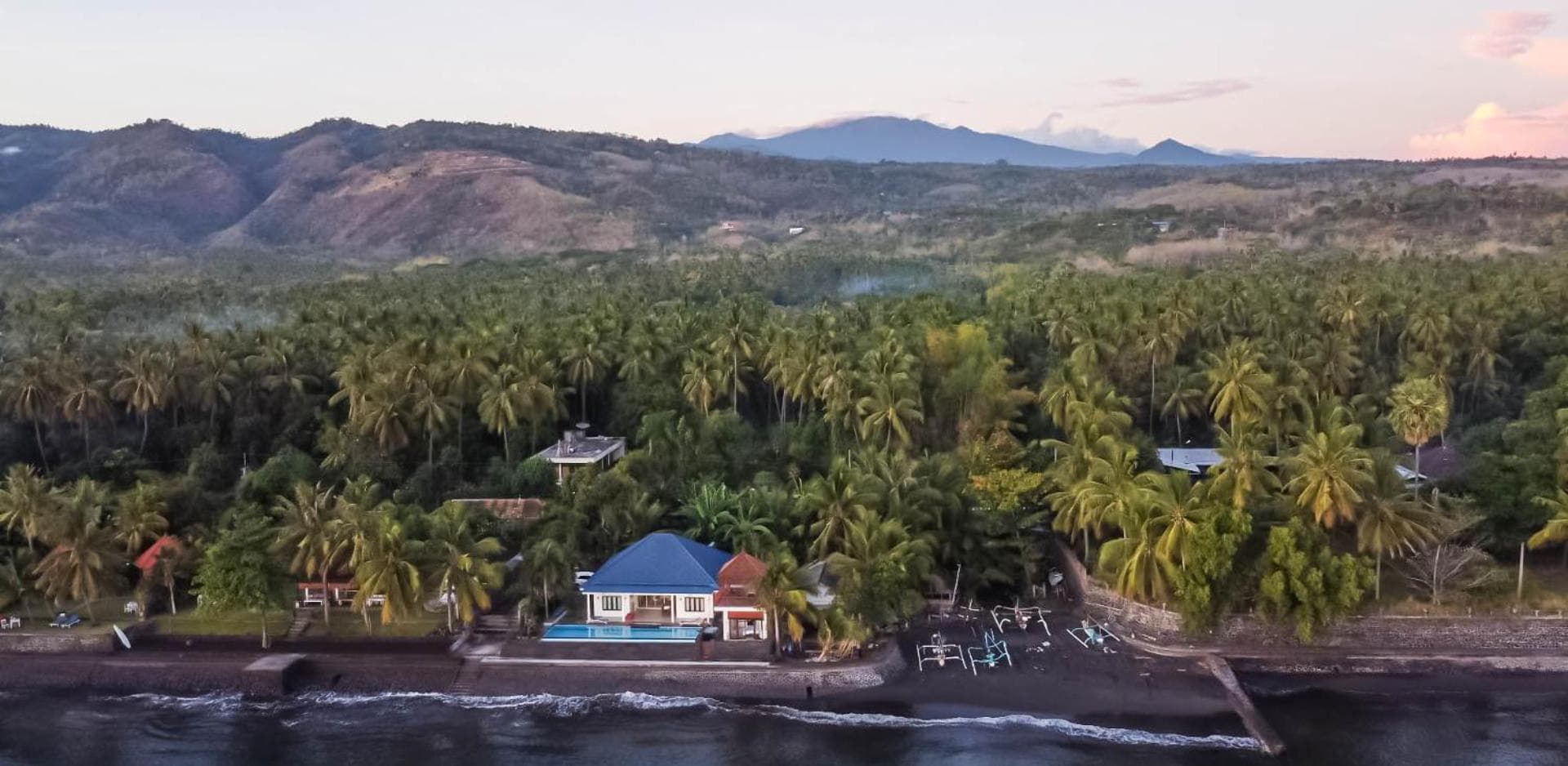 Air Sanih Beach Villa