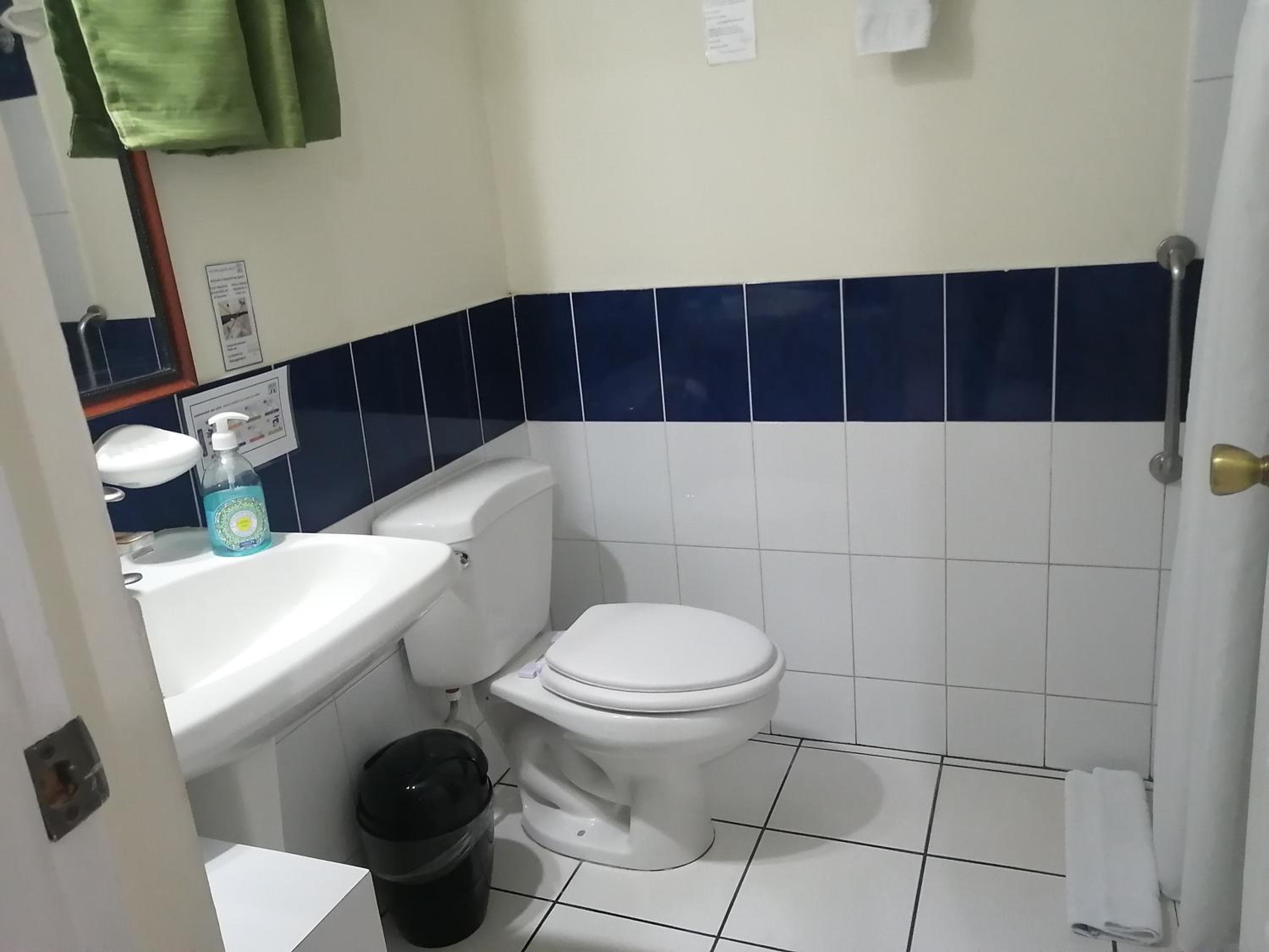 Hotel Villa Serena San Benito