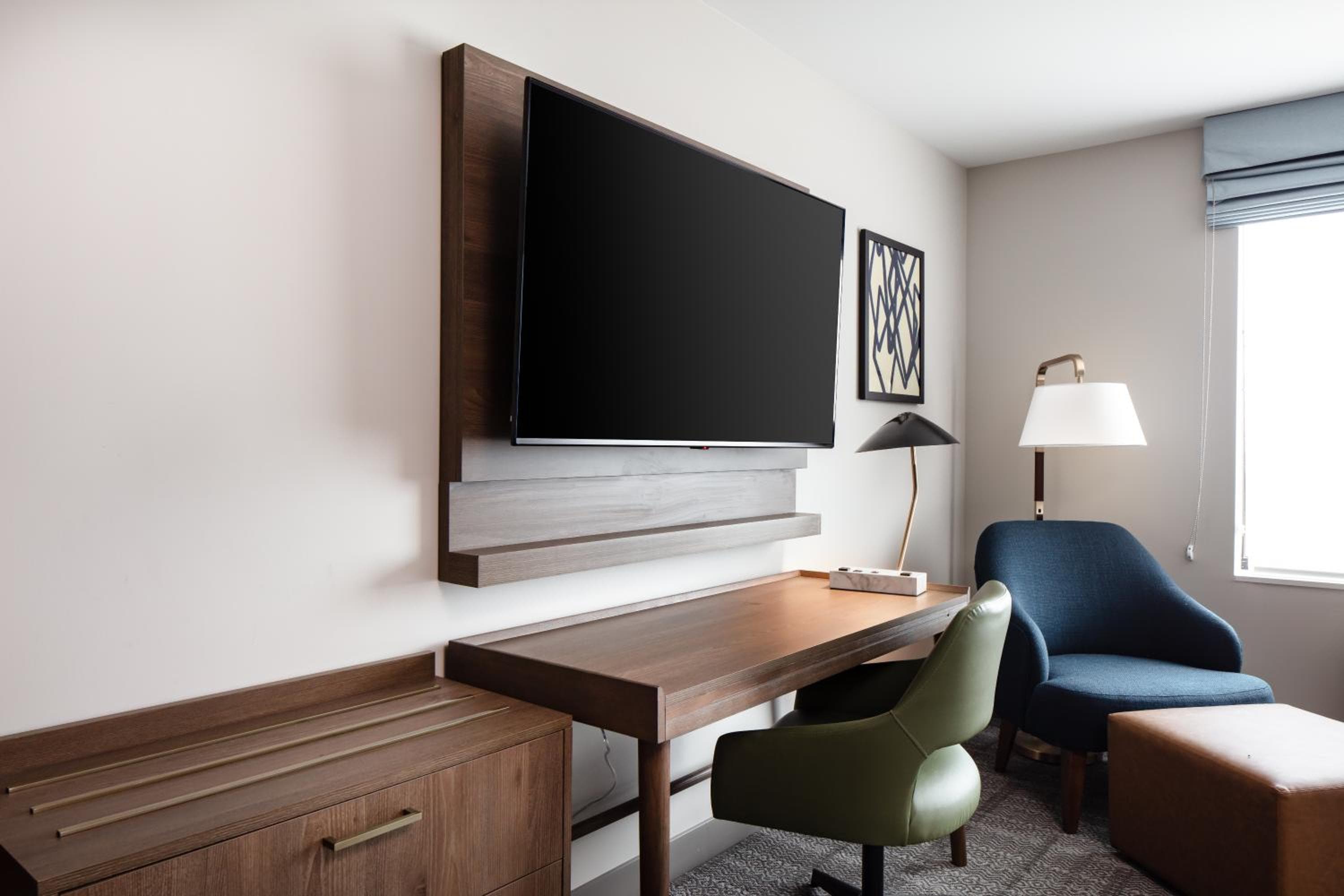 Staybridge Suites - Iowa City - Coralville by IHG