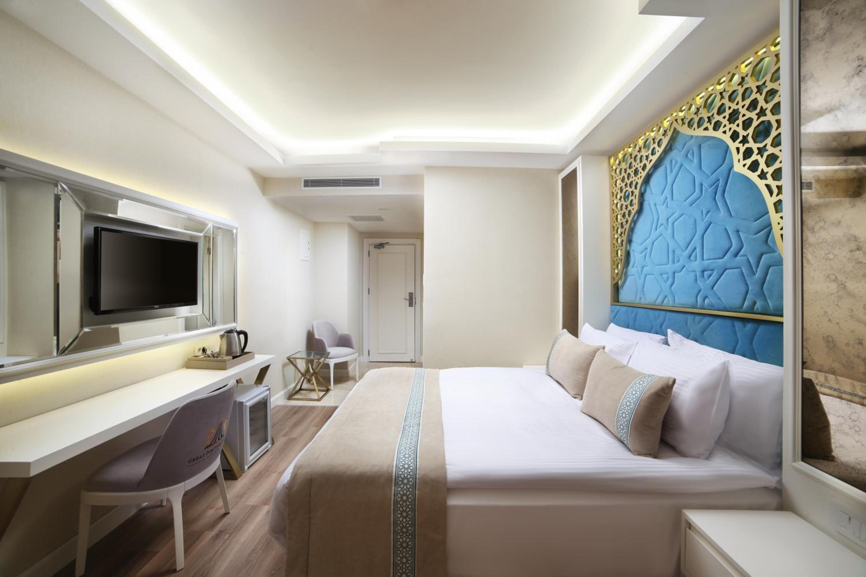 Great Fortune Design Hotel & Spa