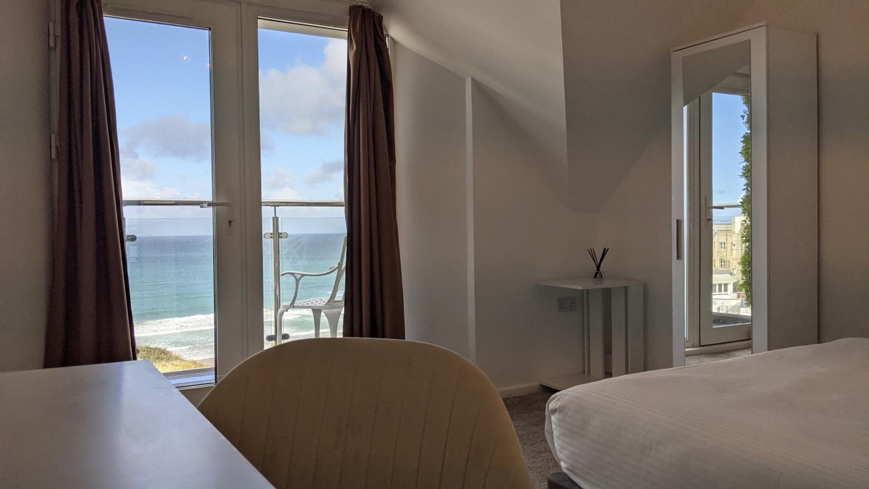 OYO Newquay Beach Hotel