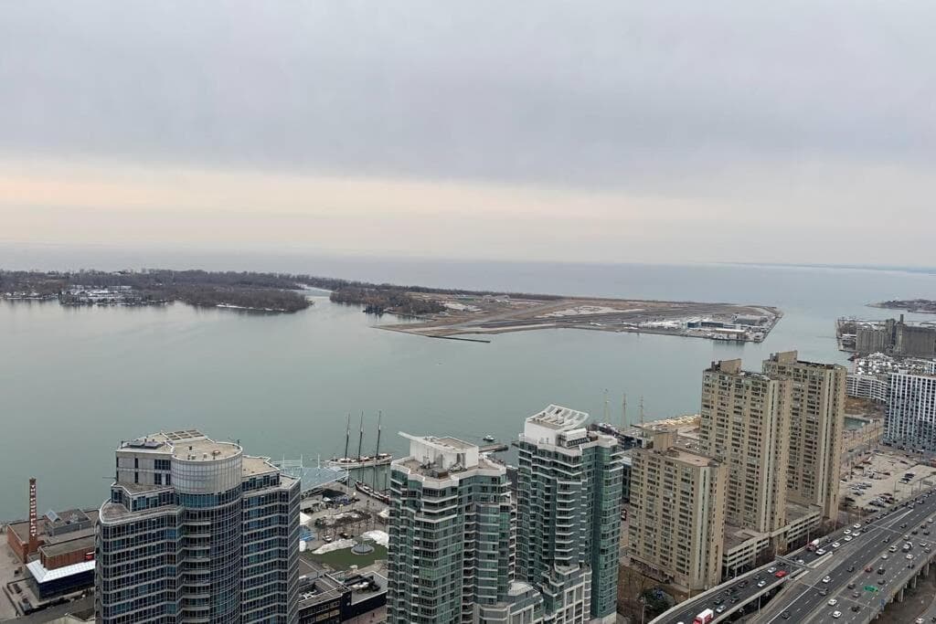 Magnificient View next CN Tower/Rogers/Union/MTCC