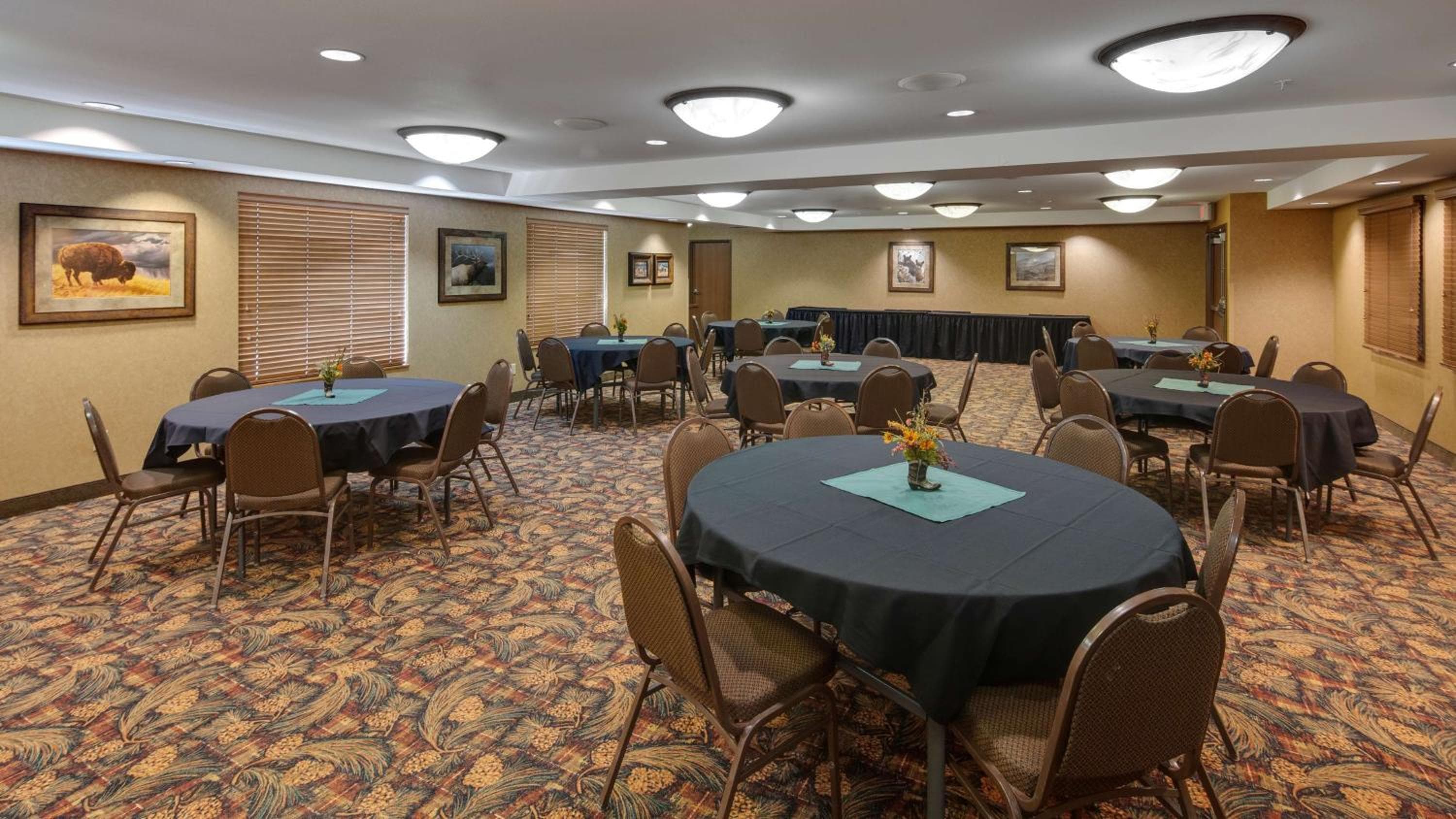Best Western Plus Kelly Inn and Suites