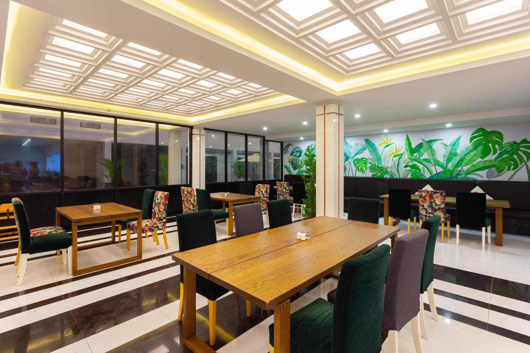 Anona Beachfront Phuket Resort-SHA EXTRA PLUS