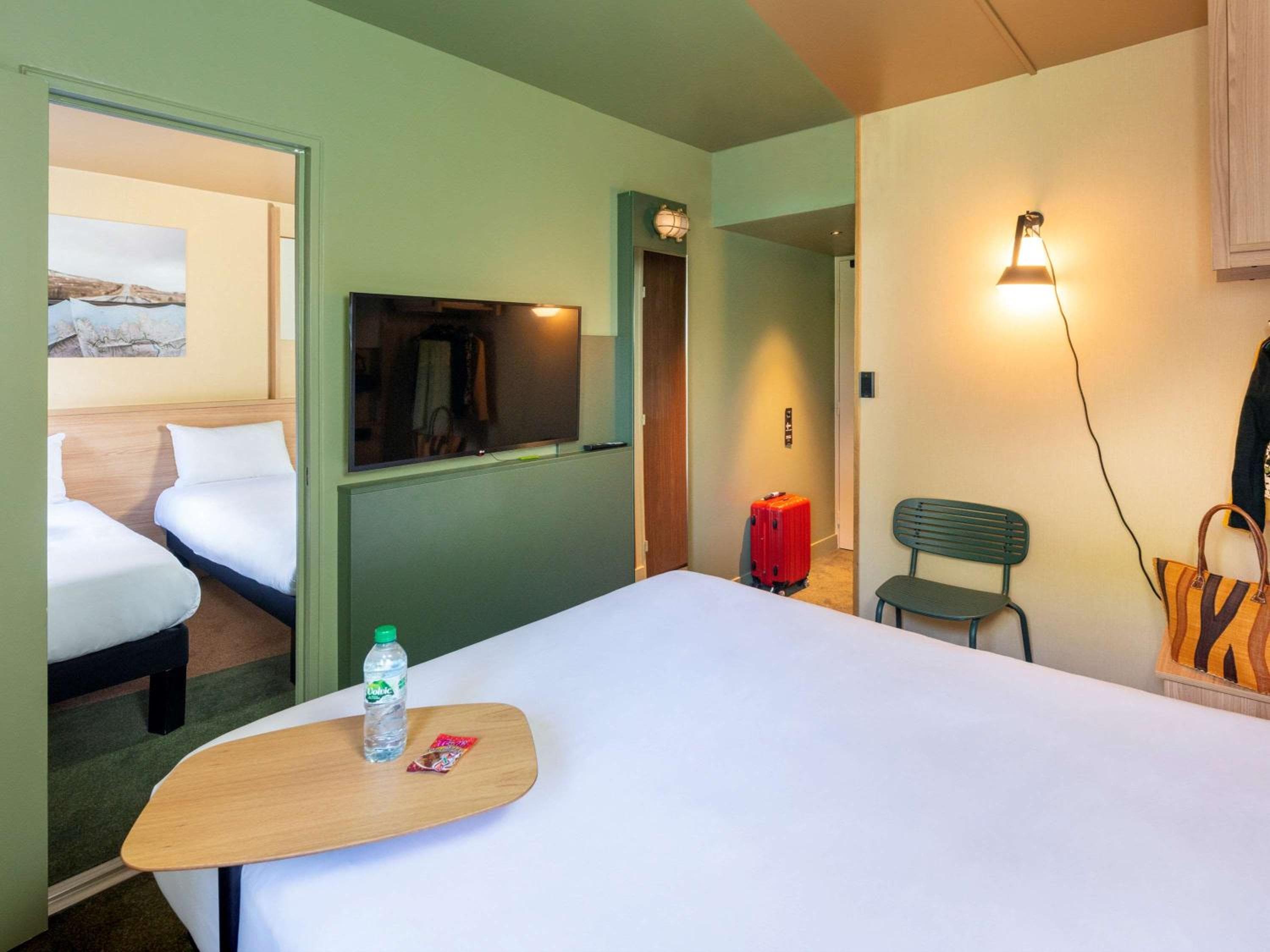 IBIS STYLES Rouen Parc Expos Zenith