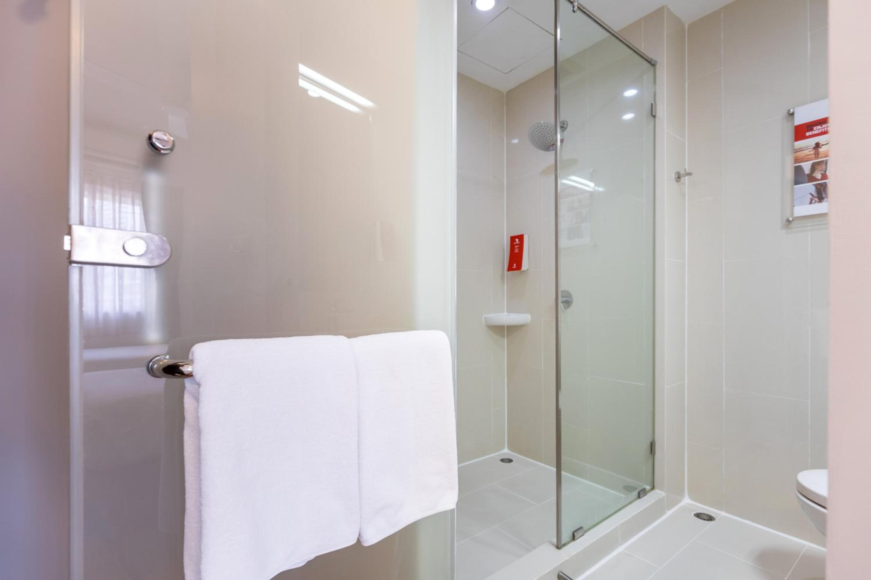 Easy Planet Bangkok Asoke