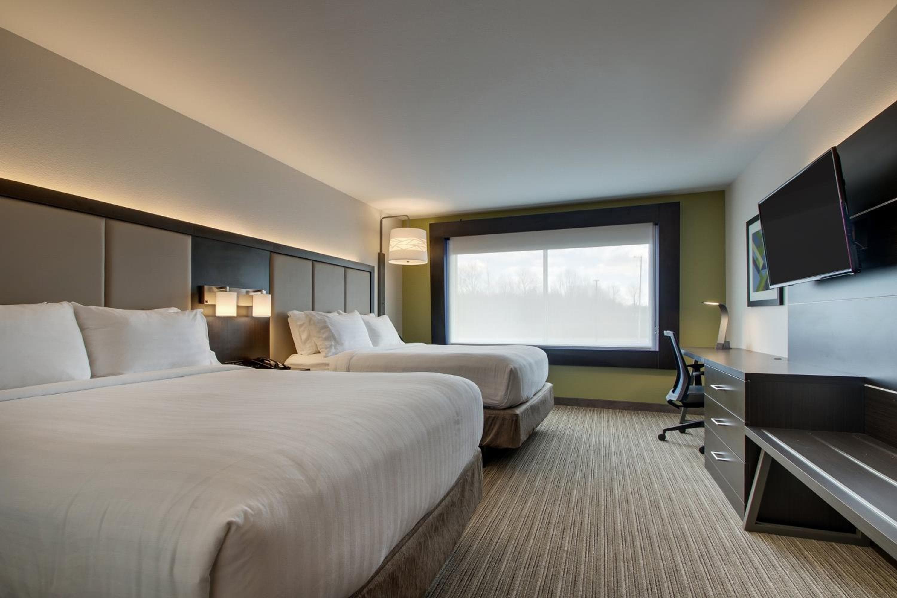 Holiday Inn Express & Suites - Mount Vernon by IHG