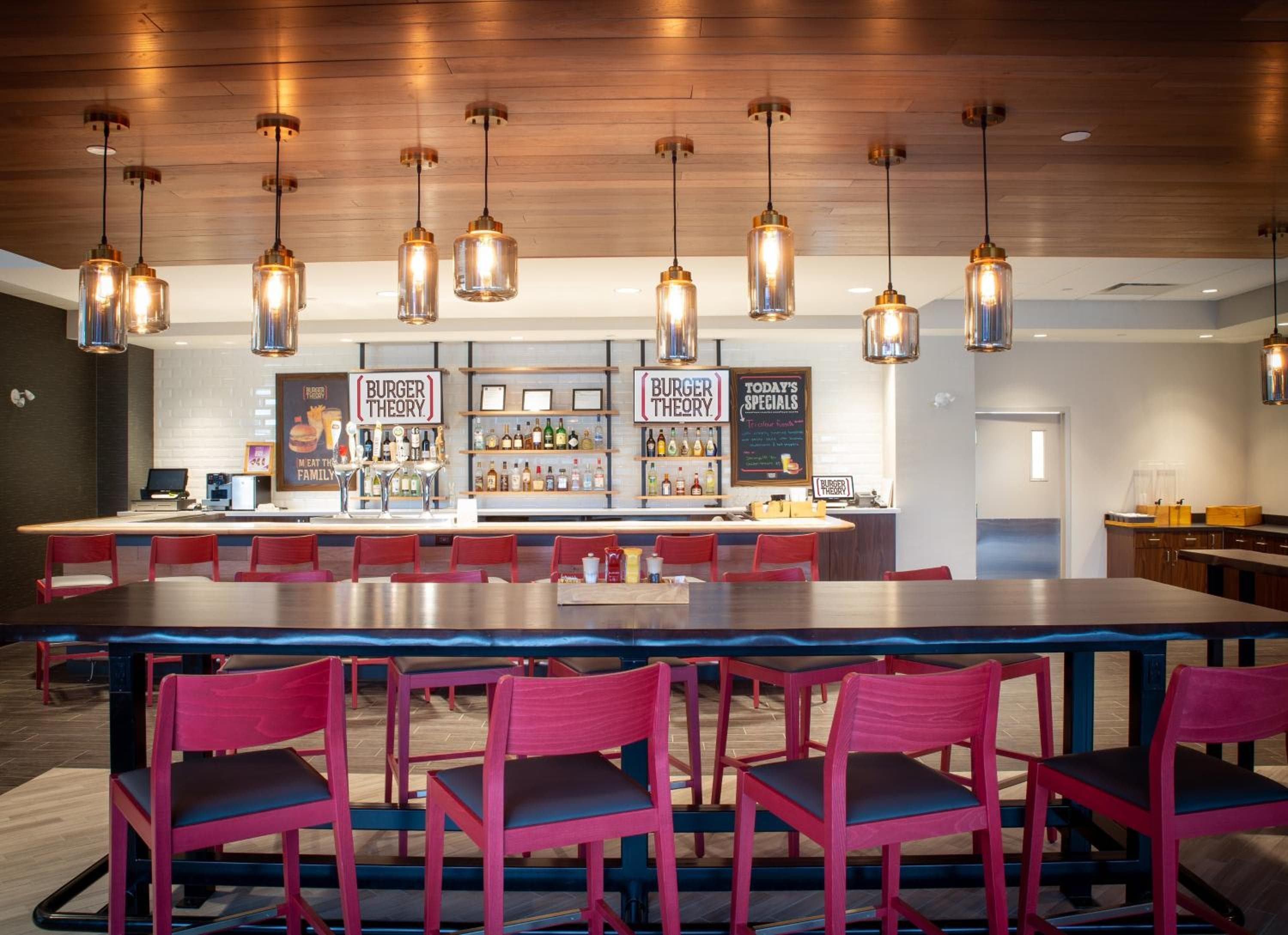 Holiday Inn Edmonton South - Evario Events by IHG