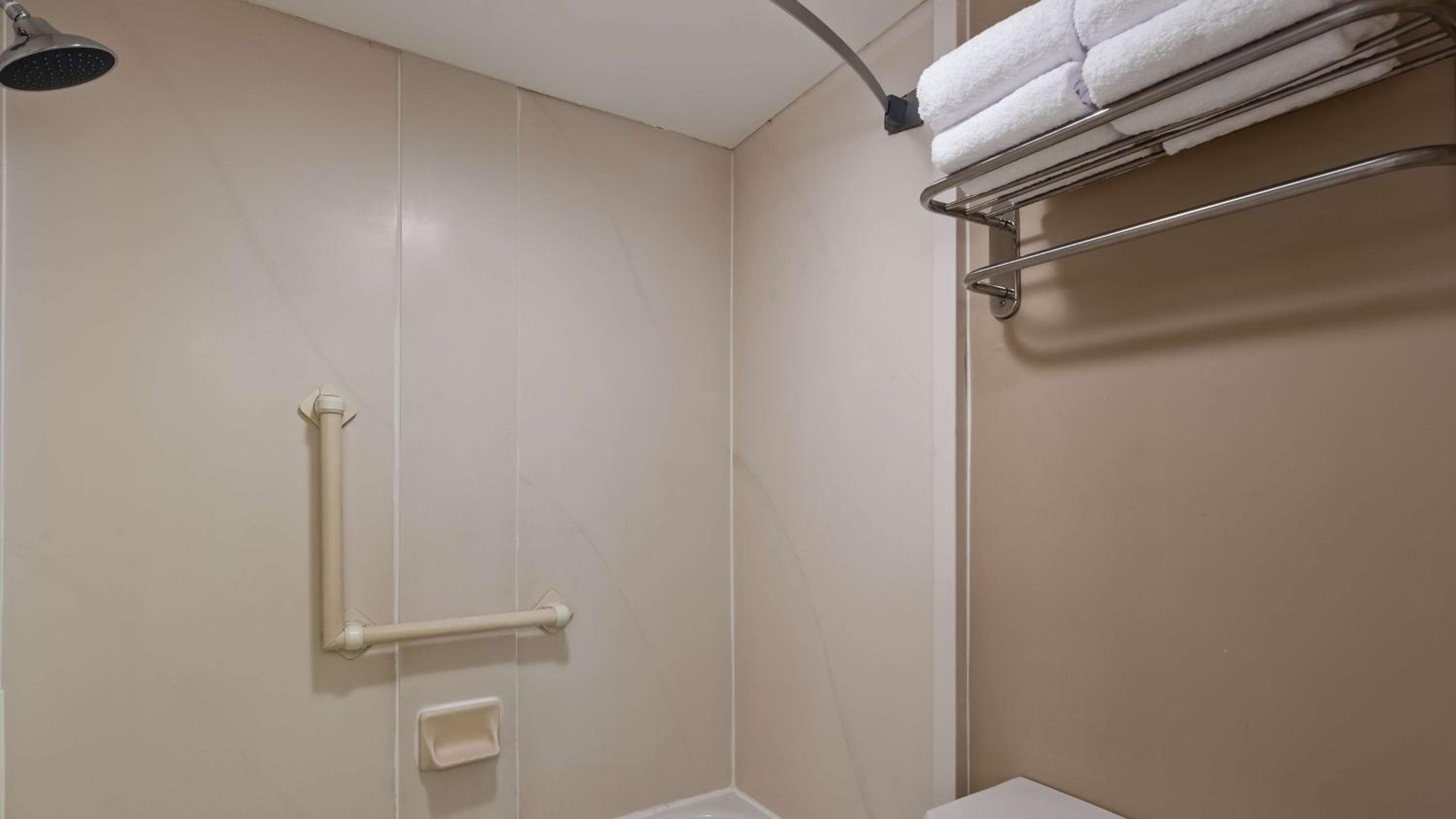 SureStay Hotel by Best Western East Brunswick