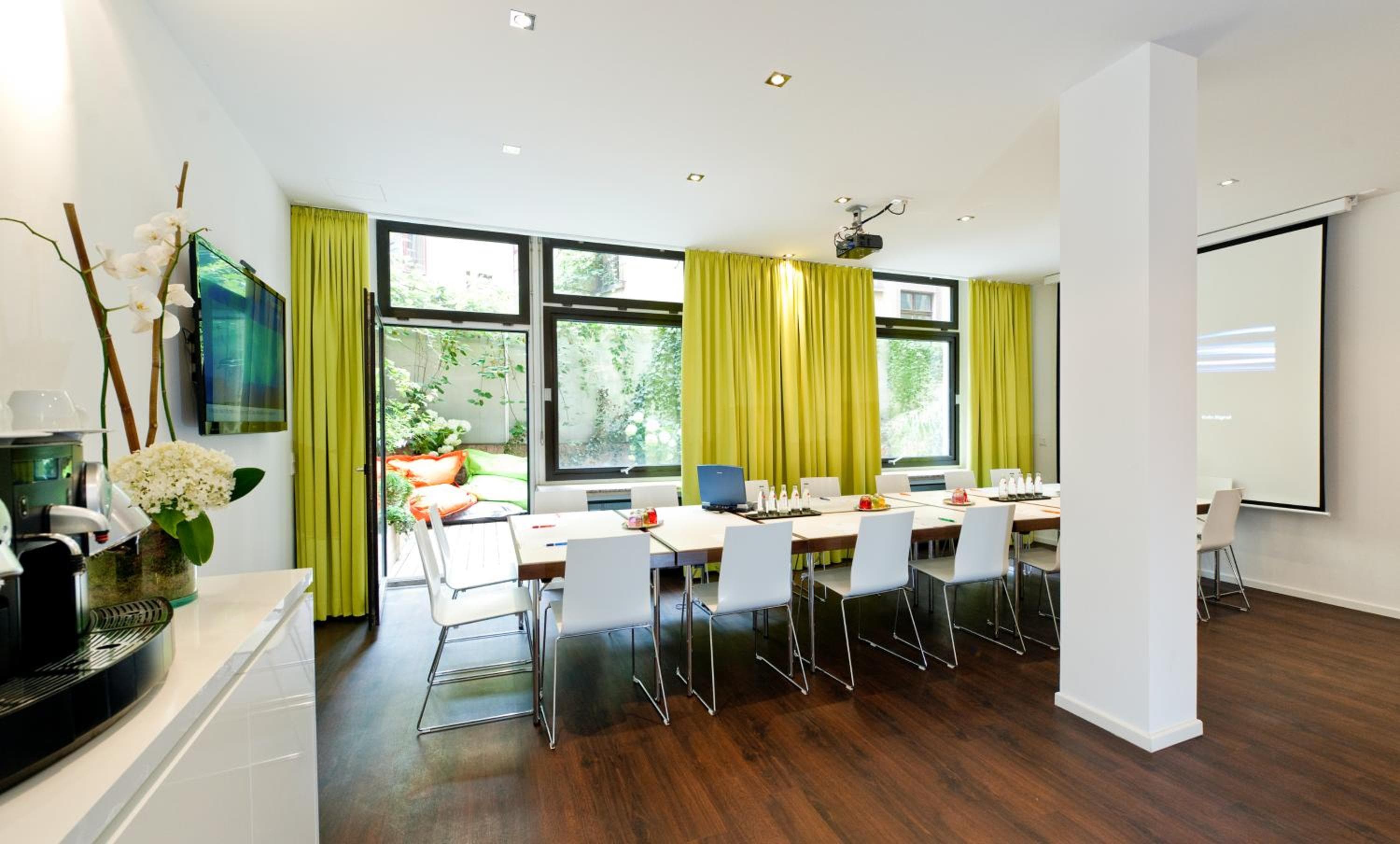 meeting & event spaces