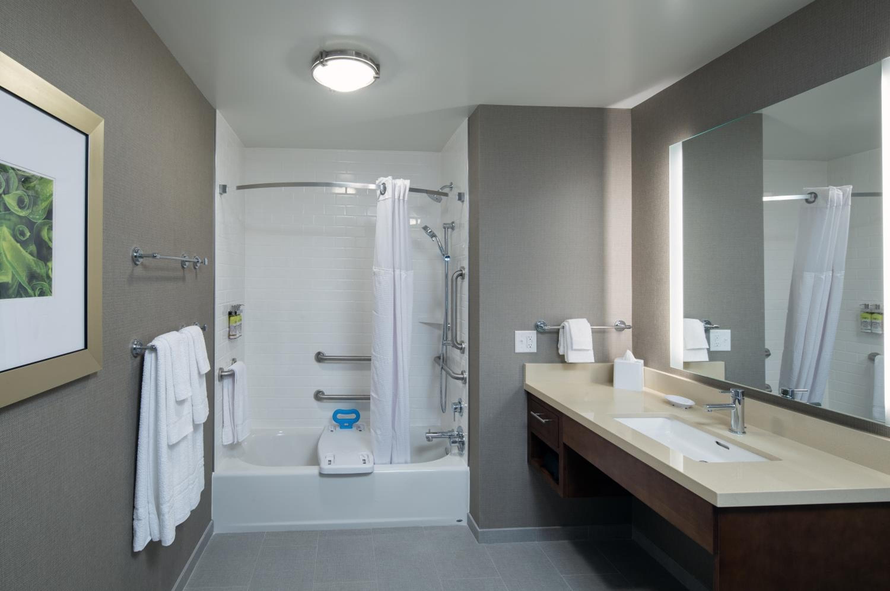 Staybridge Suites - Phoenix – Biltmore Area by IHG