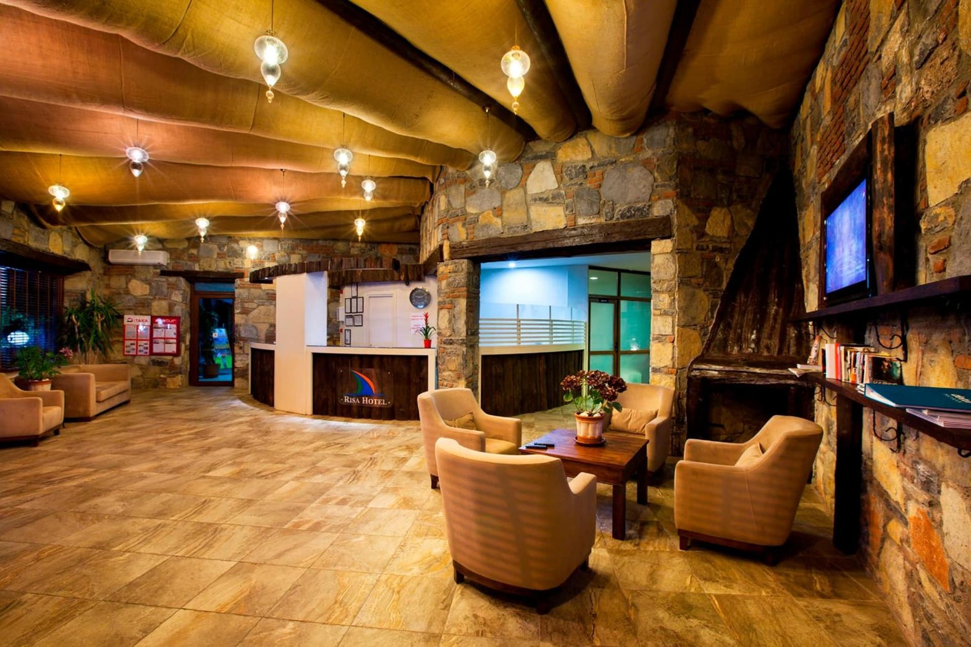Bitez Risa Hotel