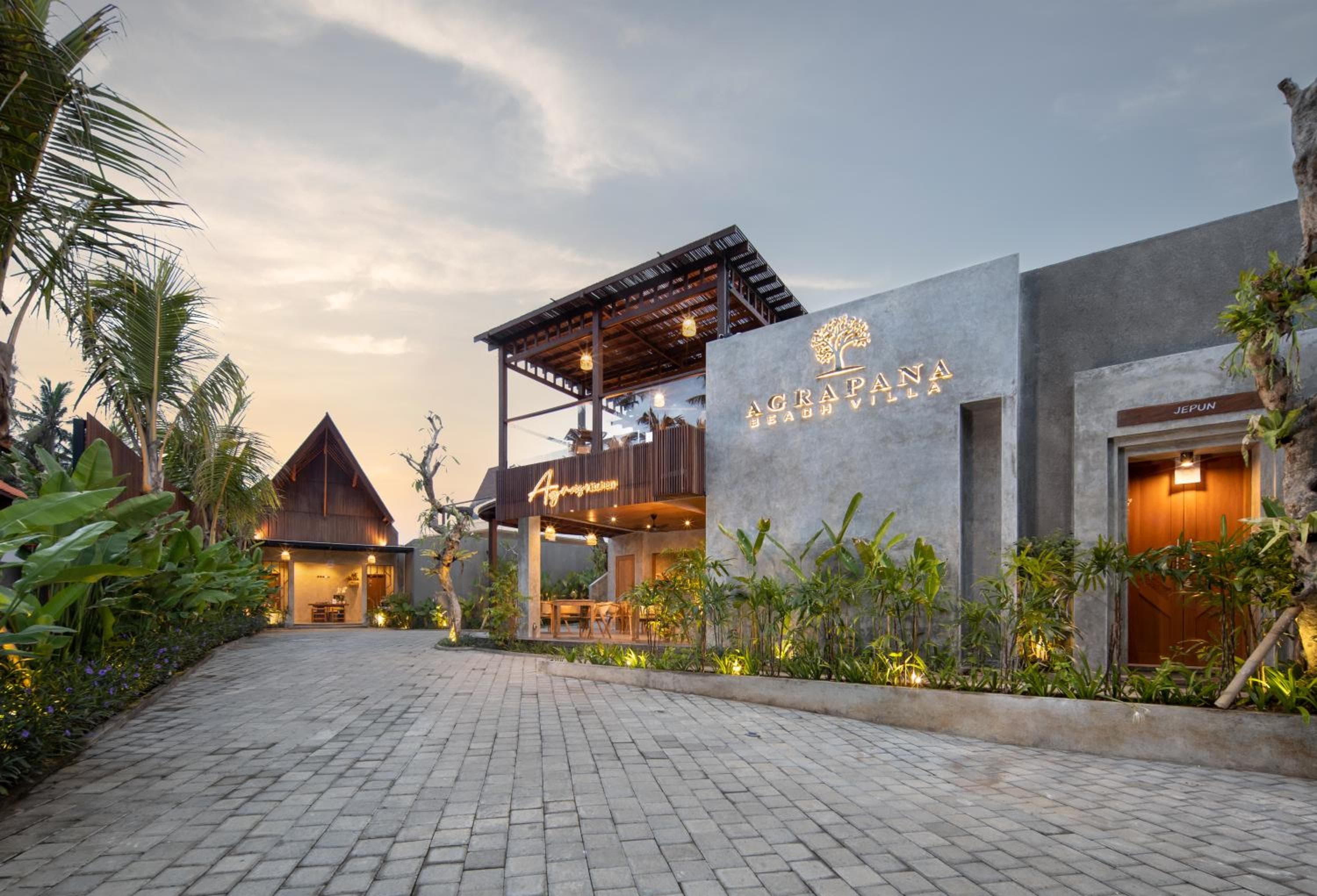 Agrapana Beach Villa - True Exotic Balinese Experience