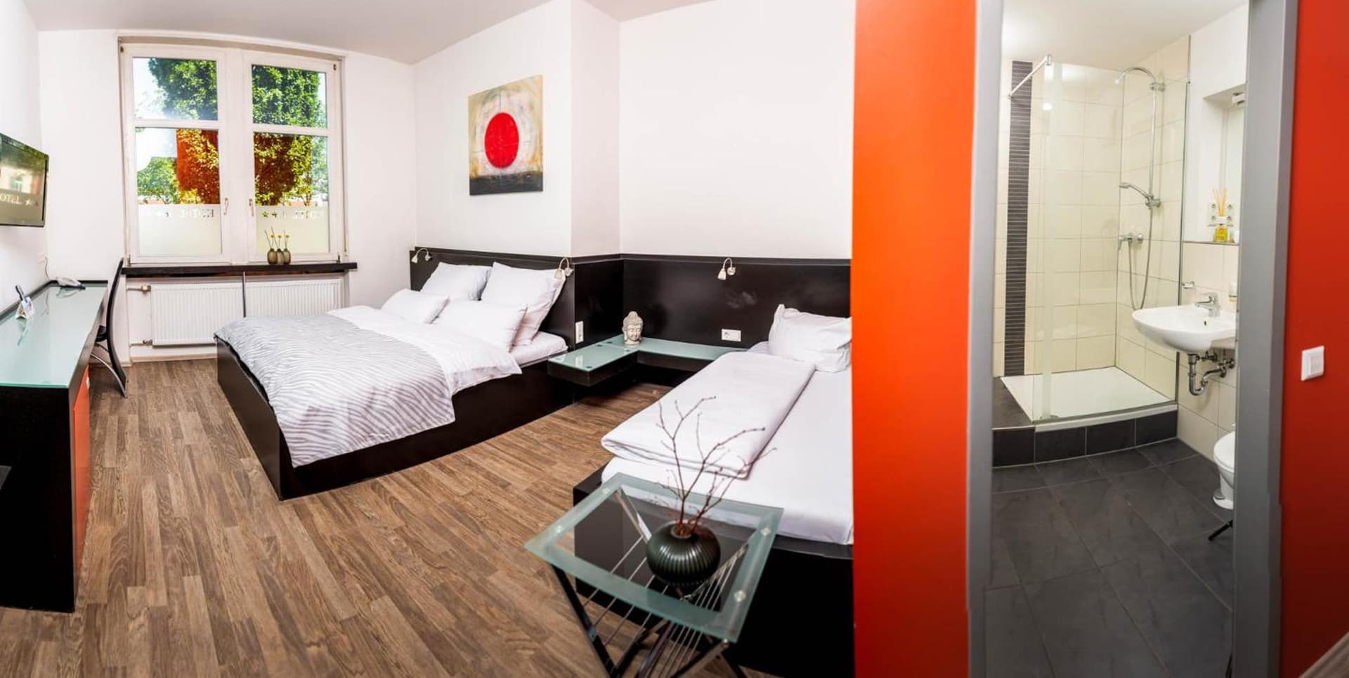 Hotel Villa-Bassermann, stilvoll, 2 Min zum Schloss, schnelles WLAN & Parkplatz