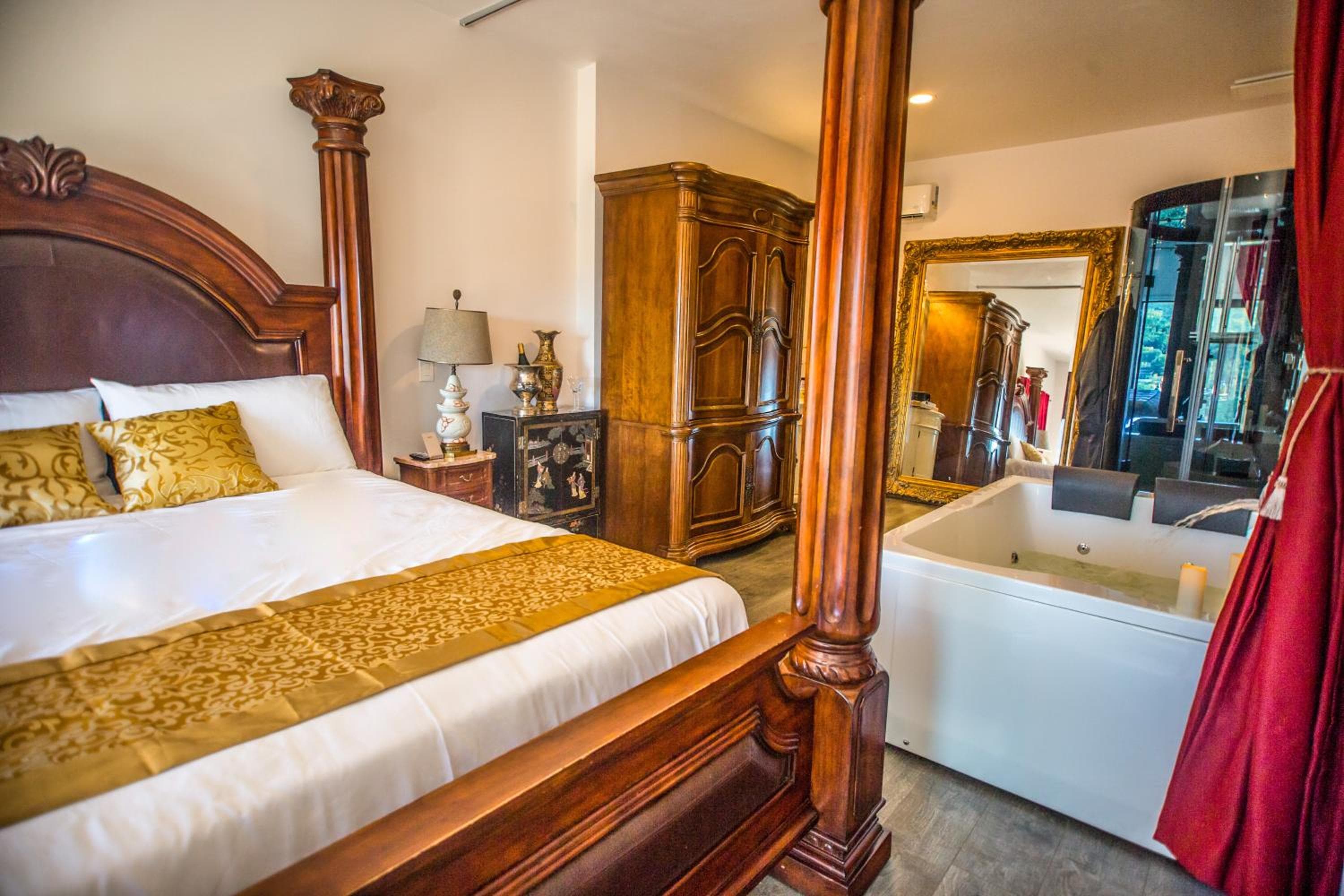 Quiet Mind Mountain Lodge, Retreat & Spa