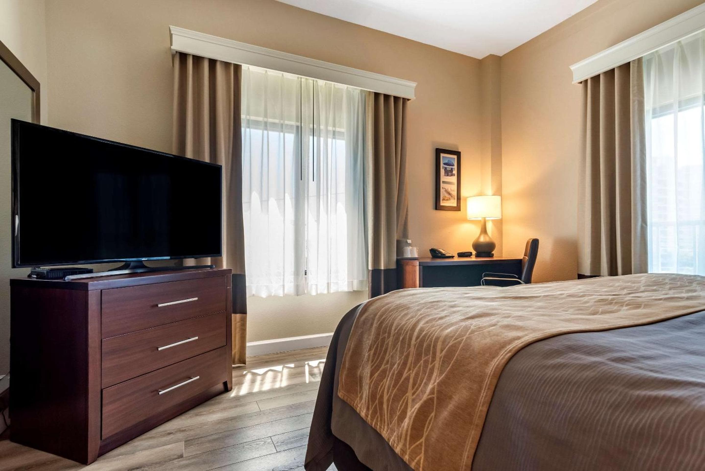 Comfort Inn & Suites Fort Walton Beach - Destin West