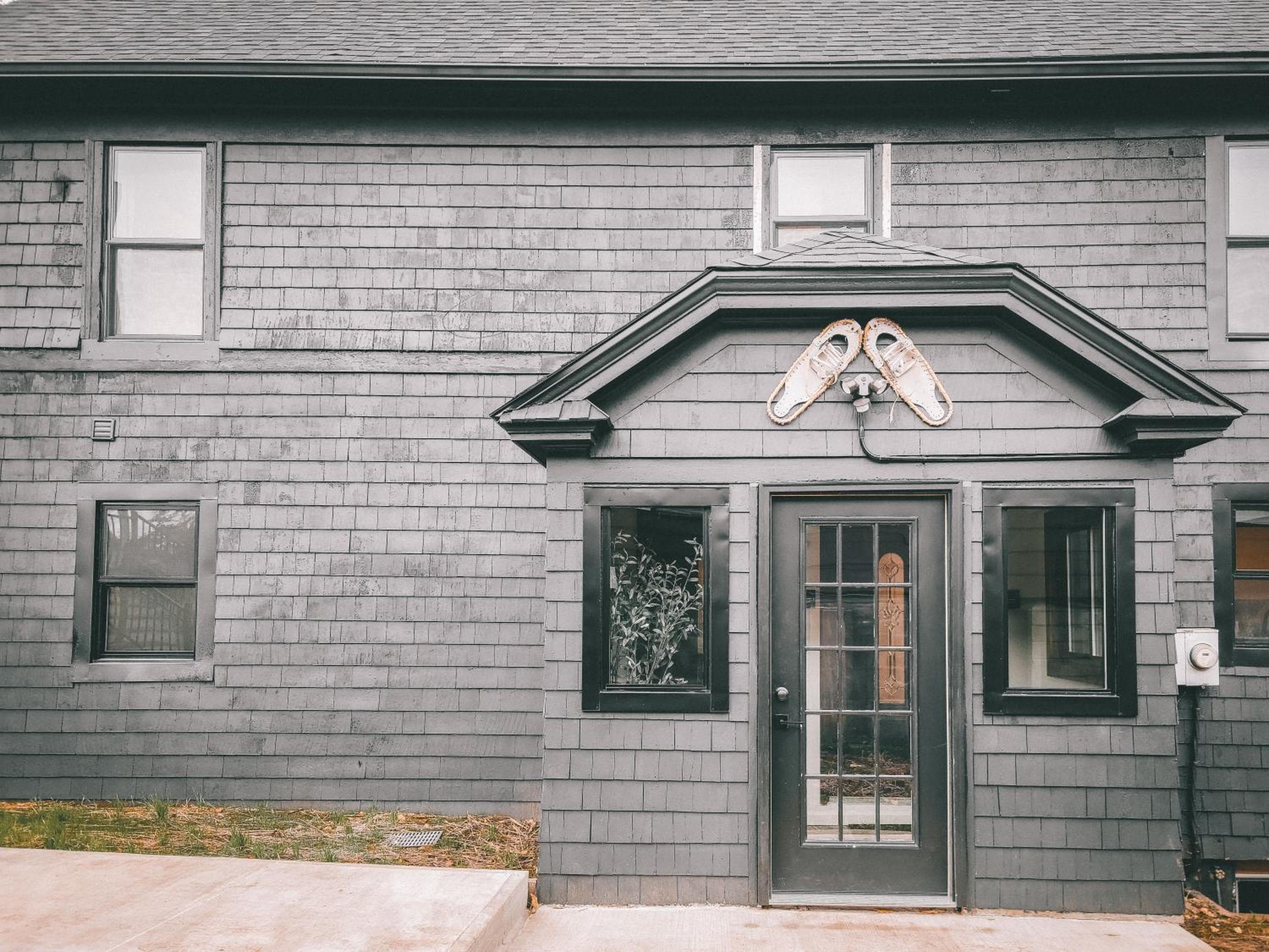 Black Pearl Unit 2 - Lake Placid, Mirror Lake