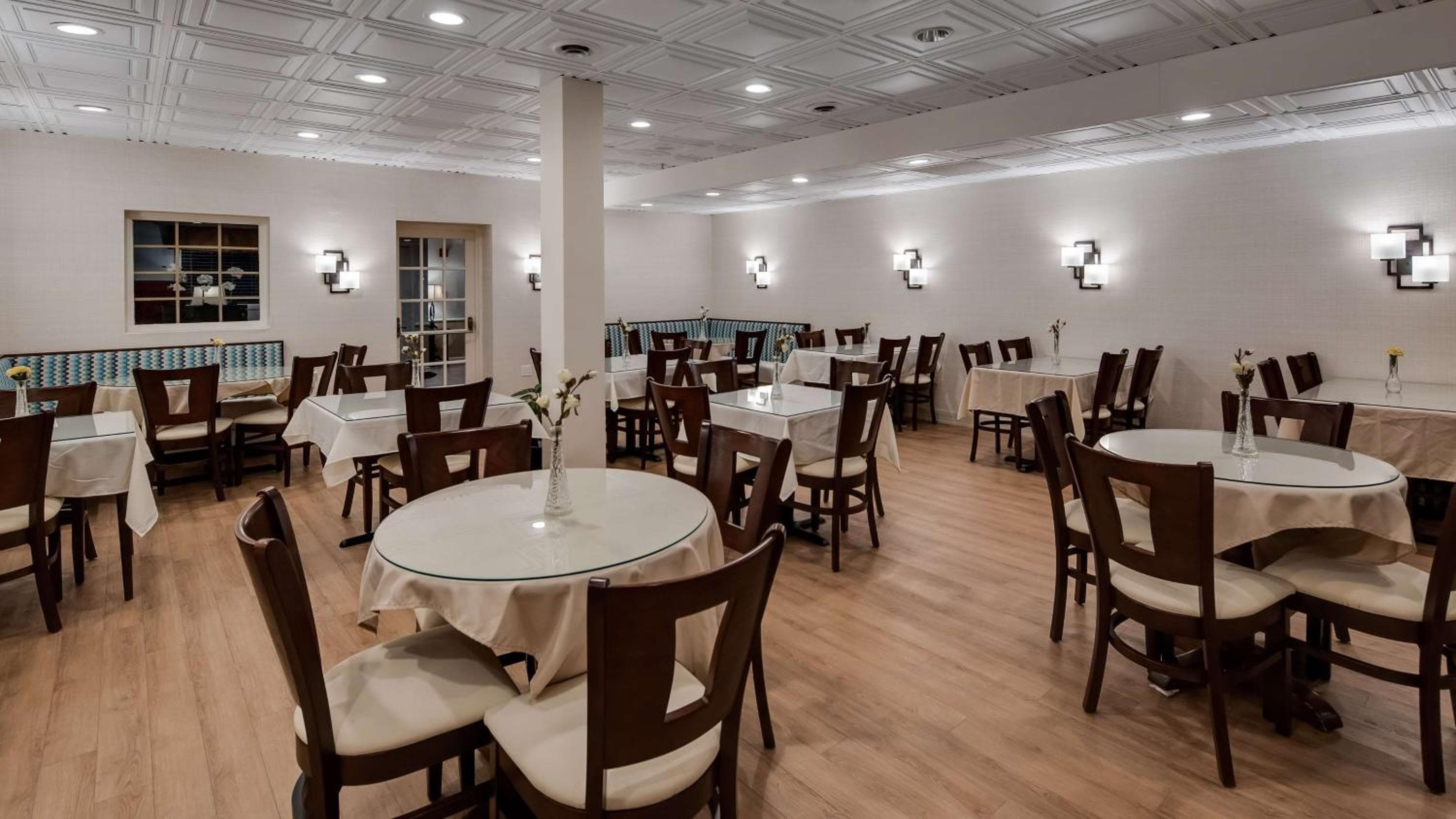 Best Western PLUS Morristown Inn-Florham Park
