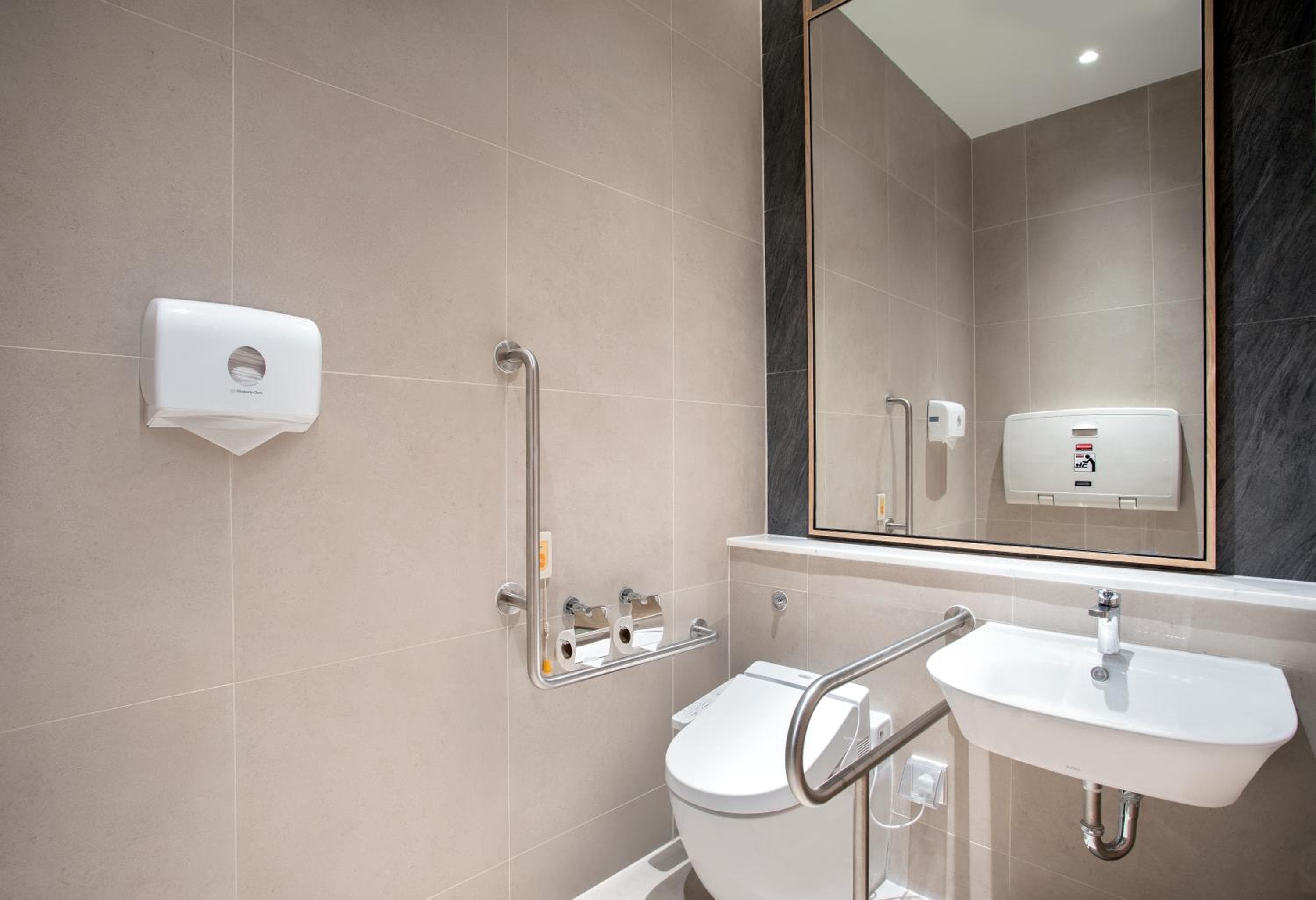 Staybridge Suites Bangkok Thonglor by IHG
